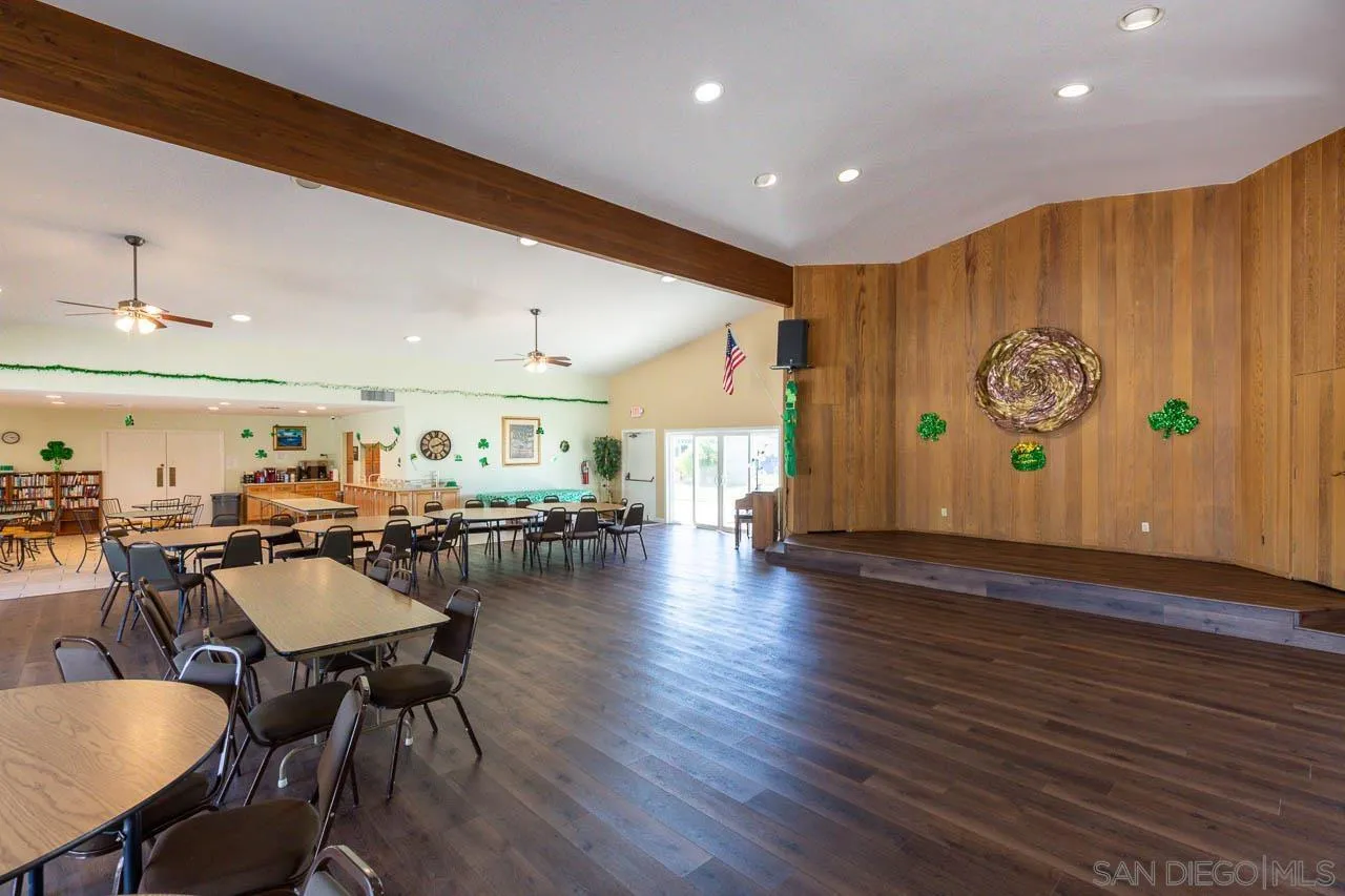 https://cdn.realtyfeed.com/cdn/127/250029920/5c54ebde538c50fb705a611fcc1b716a.webp