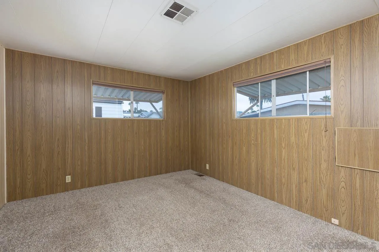 https://cdn.realtyfeed.com/cdn/127/250029920/a160cc2c150e0c24fe06d36e117e477d.webp