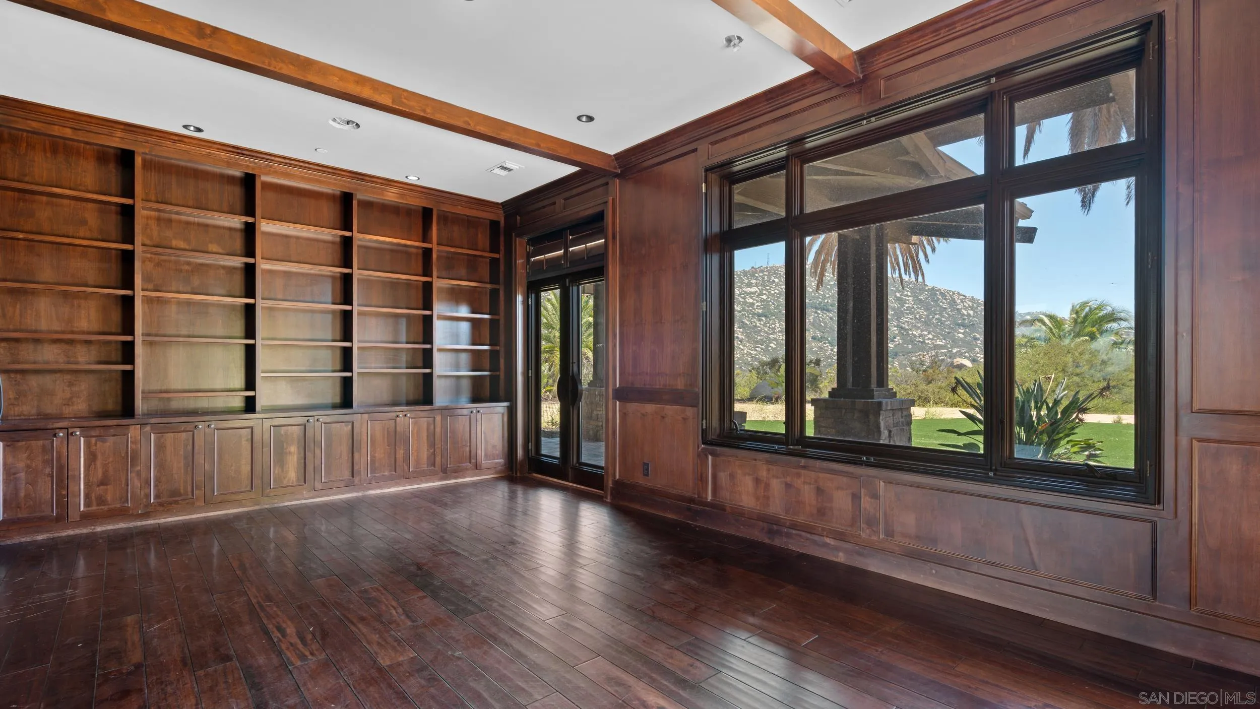 https://cdn.realtyfeed.com/cdn/127/250029932/7673b856c526ded52d1aee9e3740c3eb.webp