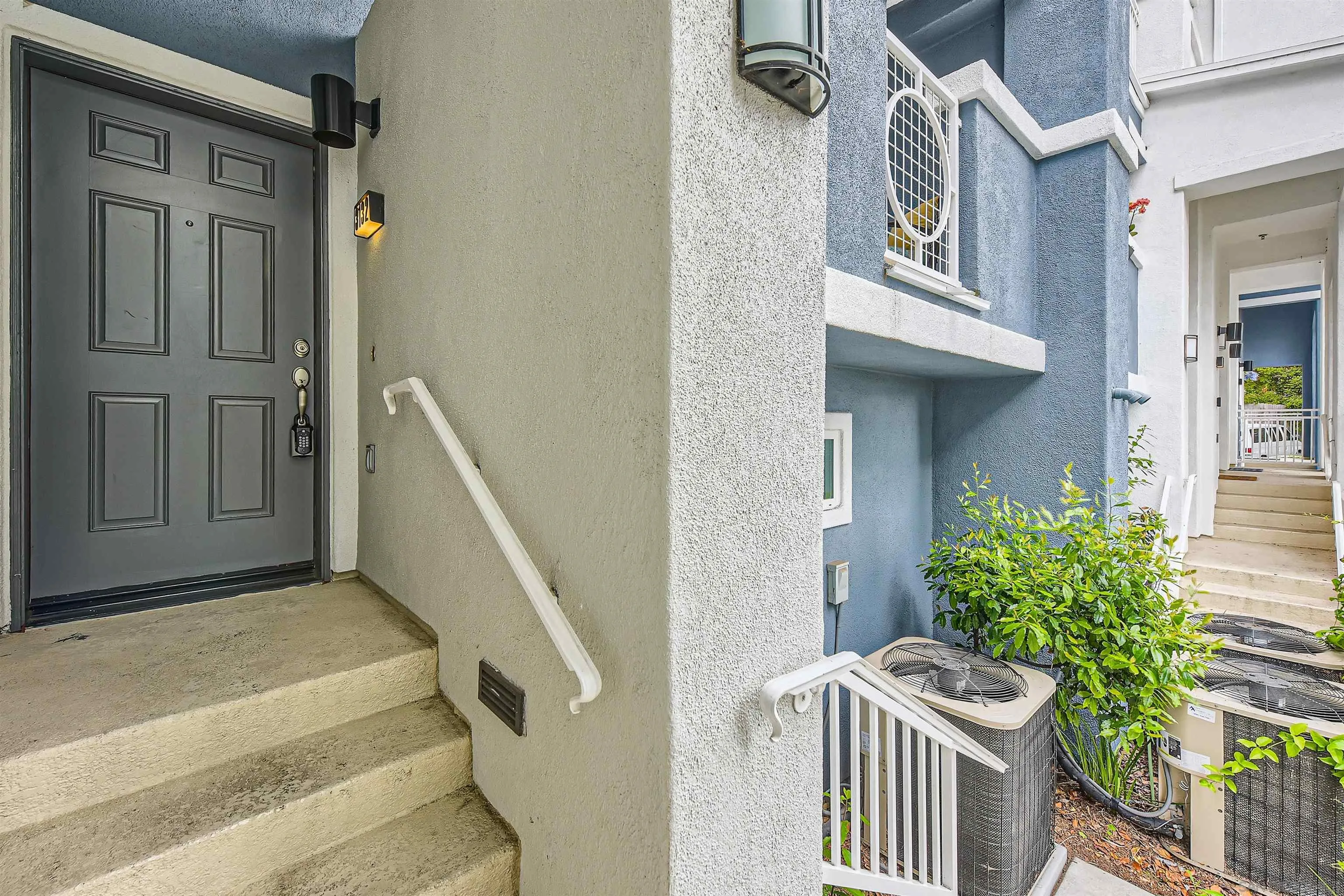 Photo #2: 250029952 Listing 