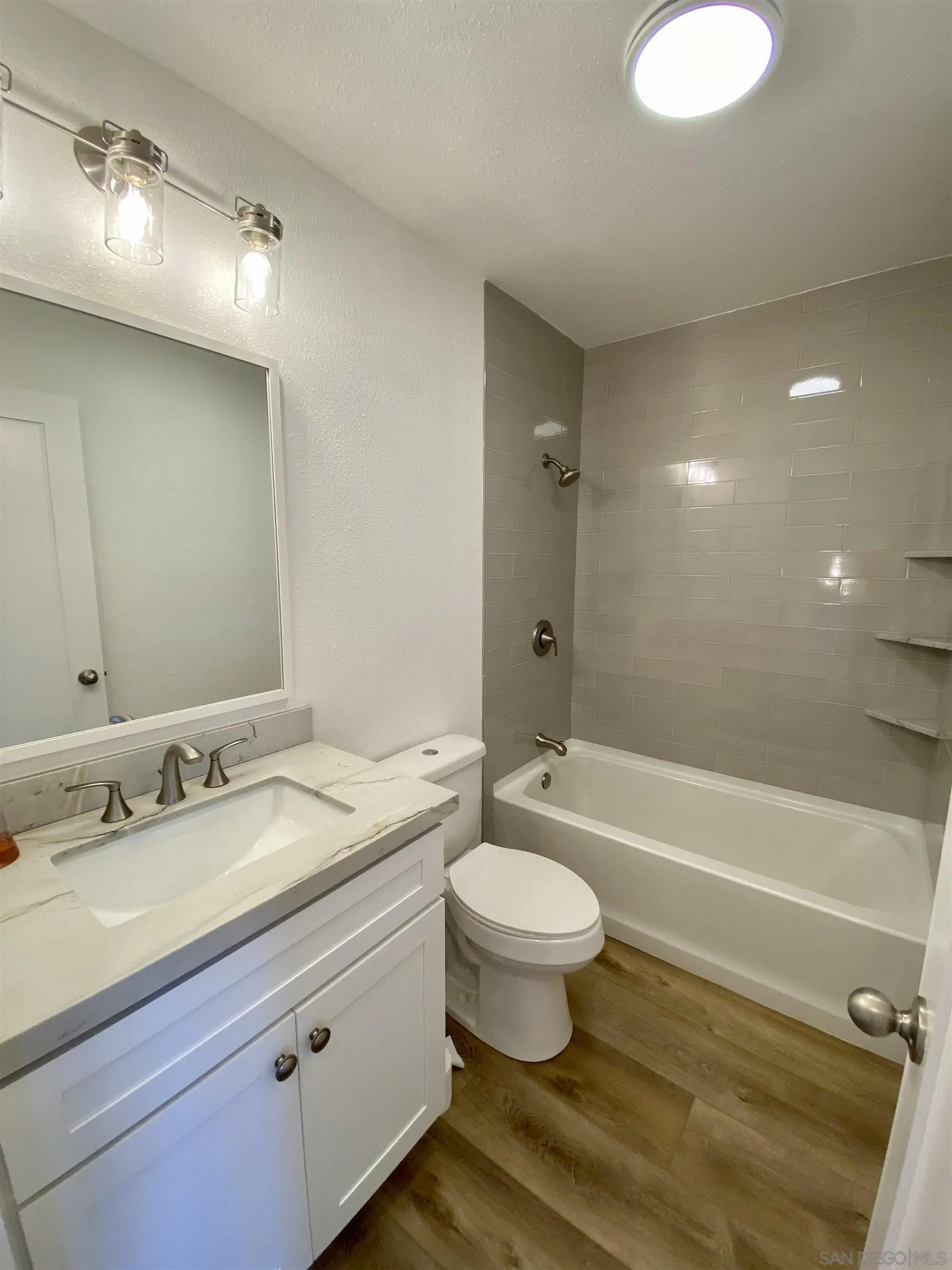 Photo #15: 250029985 Listing: Photo #15