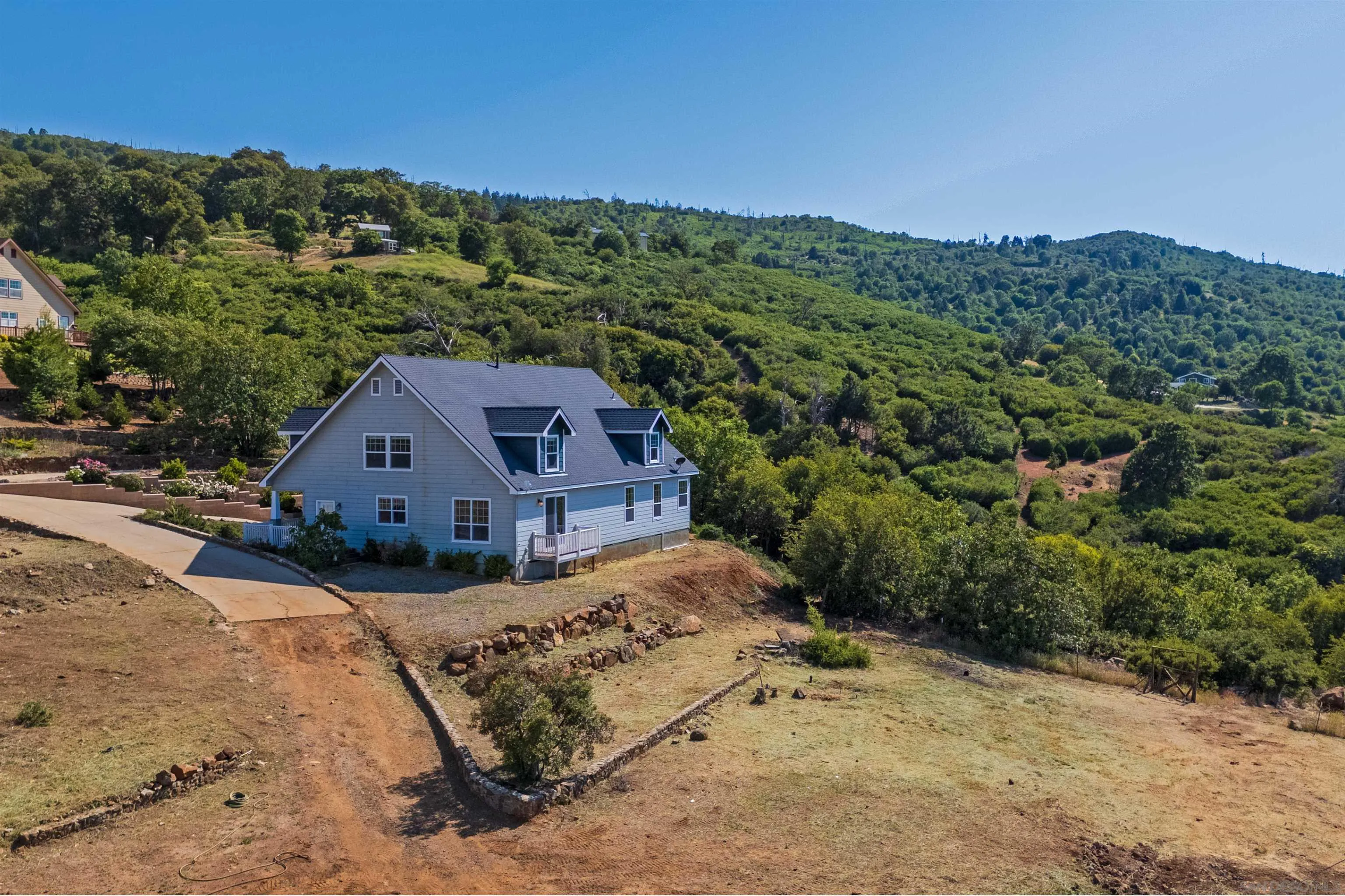 https://cdn.realtyfeed.com/cdn/127/250029993/365220af2d1228e8465c5aaae81b3c8c.webp