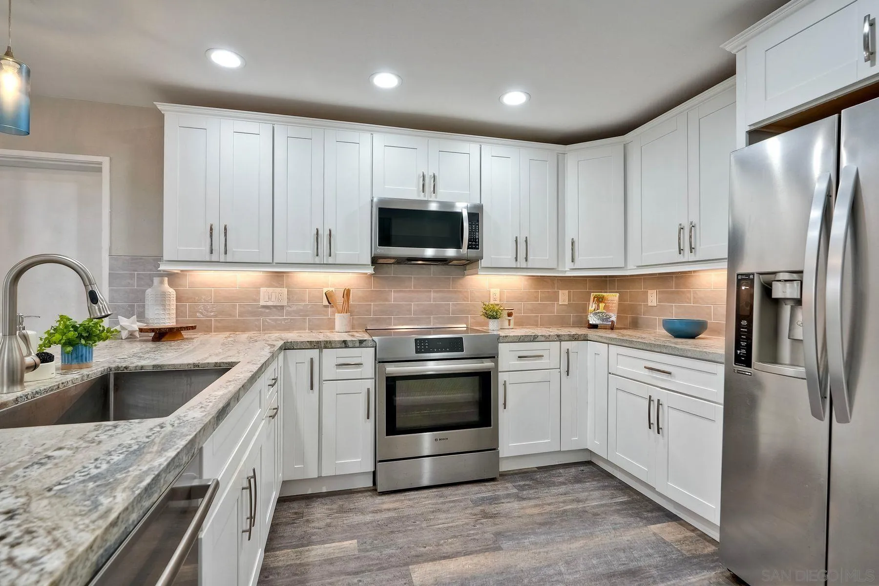 Photo #5: 250029994 Listing 