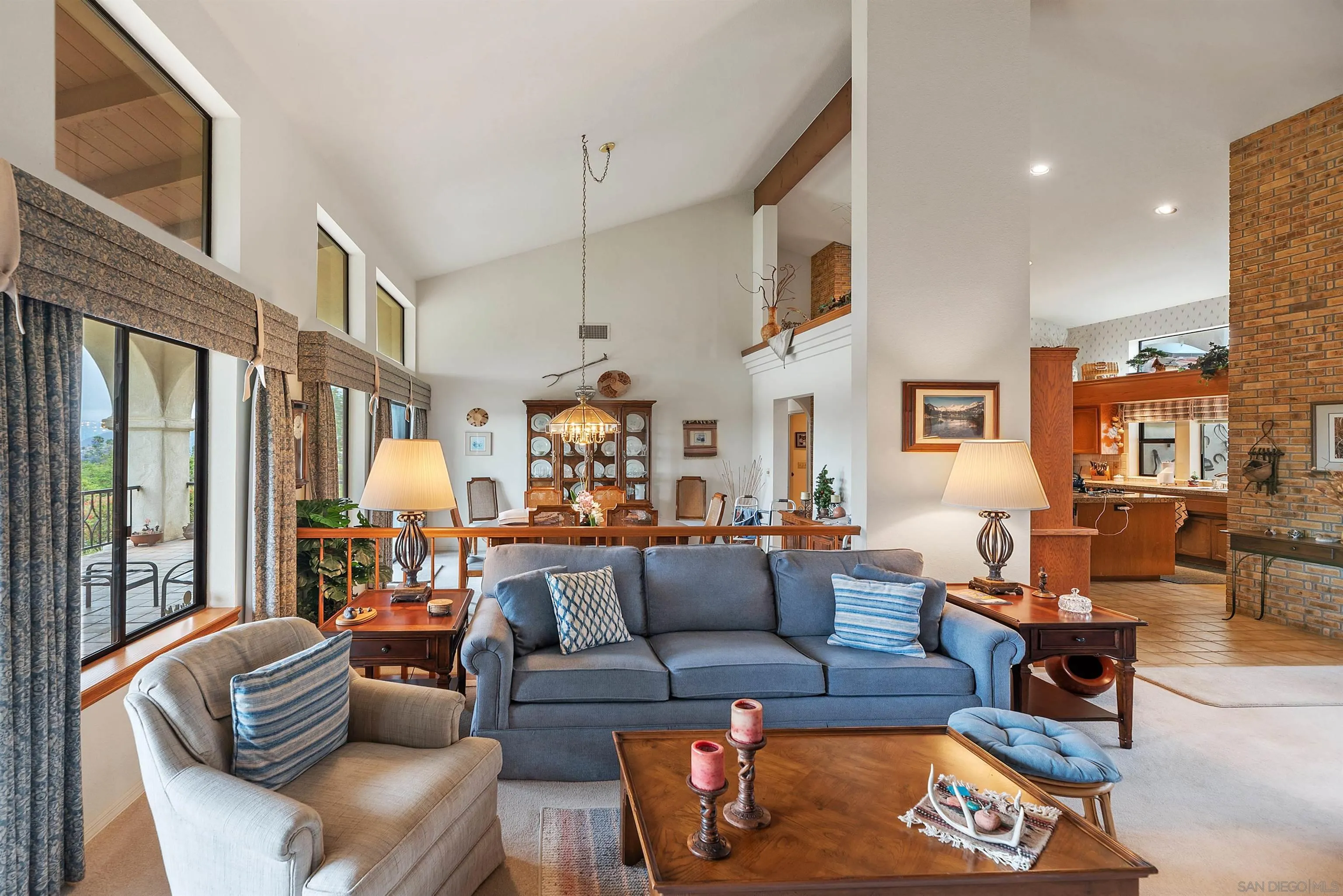 https://cdn.realtyfeed.com/cdn/127/250030011/260153eeba52c7222985a4ae1dfa2e26.webp