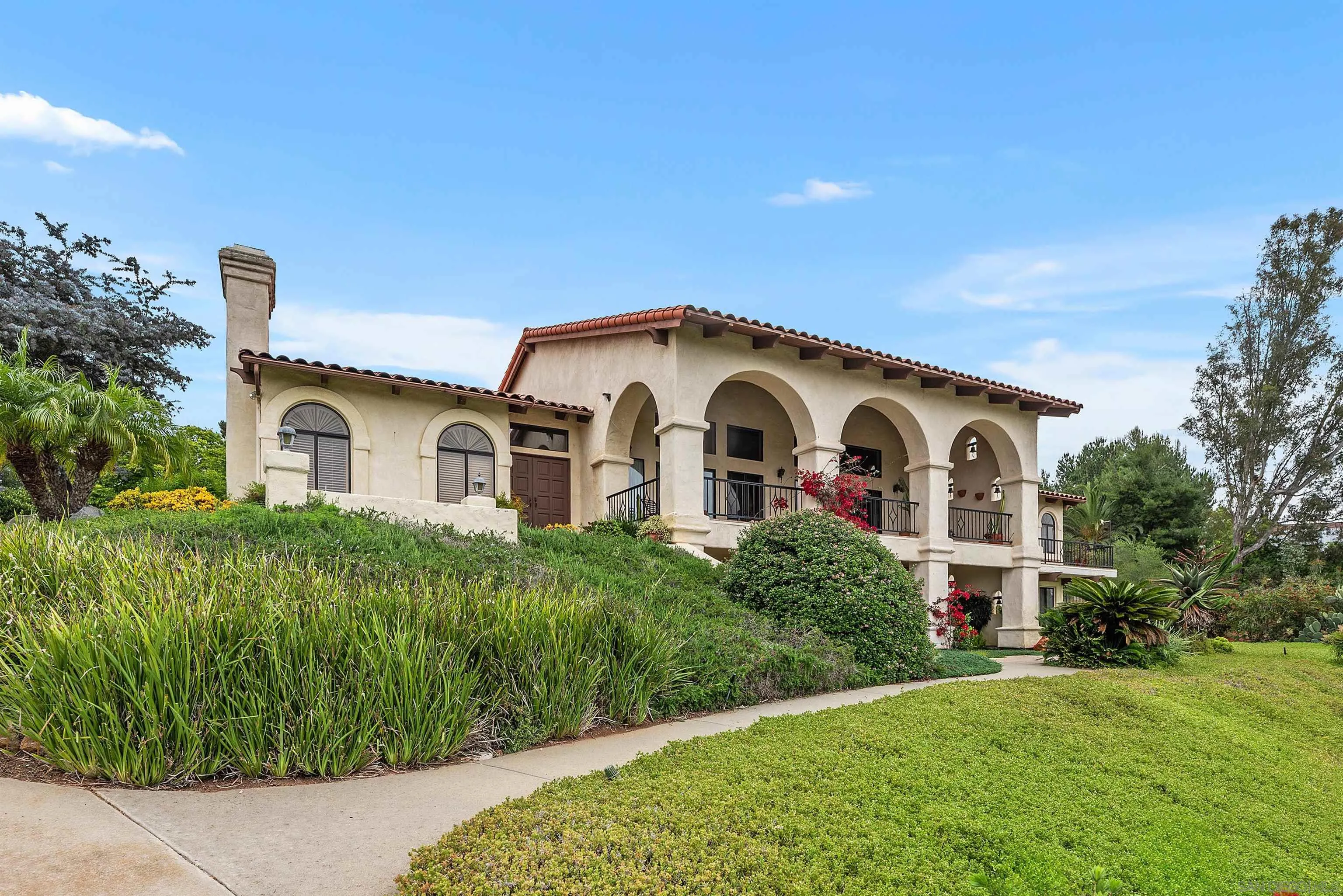 https://cdn.realtyfeed.com/cdn/127/250030011/af4fa4a5df481ff03df4a480a8559de7.webp