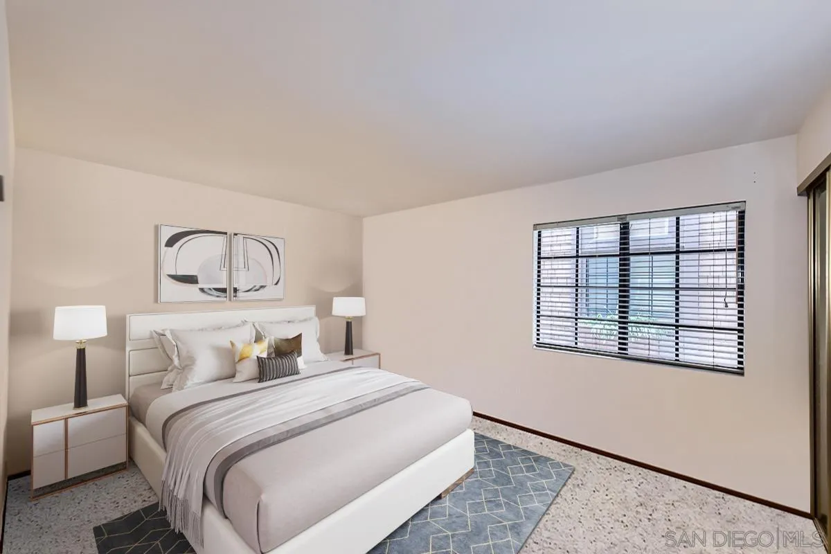 Photo #5: 250030021 Listing 