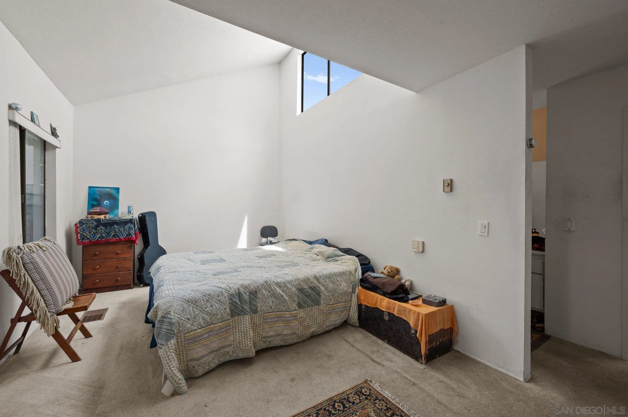 Photo #18: 250030060 Listing: Photo #18