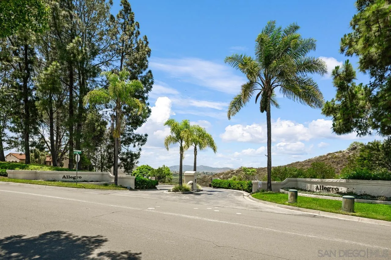 https://cdn.realtyfeed.com/cdn/127/250030077/293f6368d9c6257e7554e9a8c0f761f4.webp