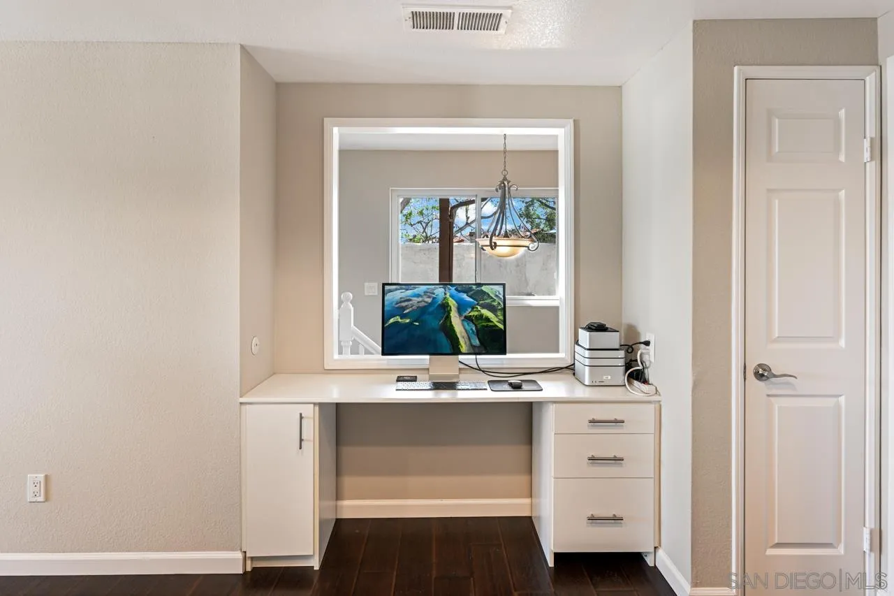 https://cdn.realtyfeed.com/cdn/127/250030077/4f9a4f6fea776a59afb2b254c9522a89.webp