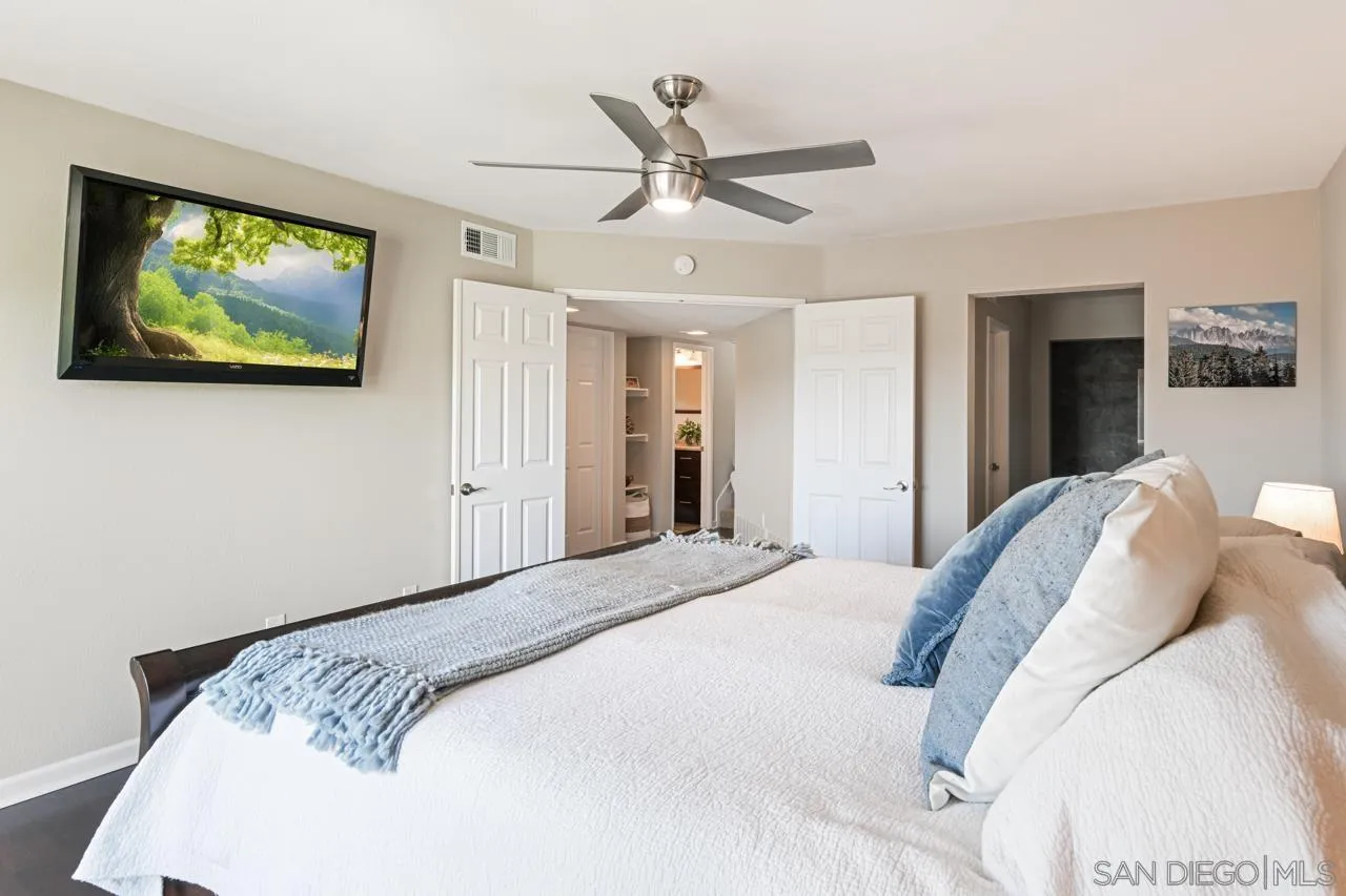 https://cdn.realtyfeed.com/cdn/127/250030077/7ebdd97ca807baa22696a4244286b64f.webp
