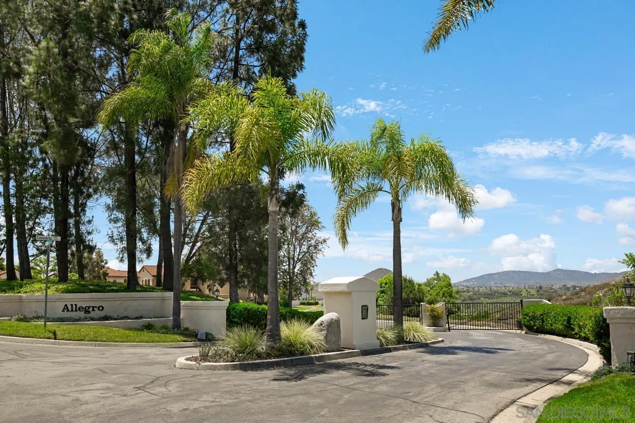 https://cdn.realtyfeed.com/cdn/127/250030077/f535a9c57a6c12a7adb1c51a2c51c7d0.webp