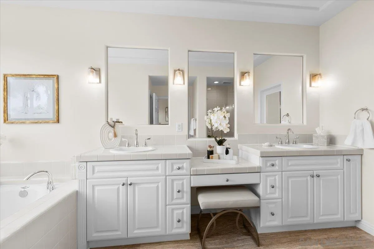 https://cdn.realtyfeed.com/cdn/127/250030093/1eb4517cd393bdfd68d2d1651a907724.webp