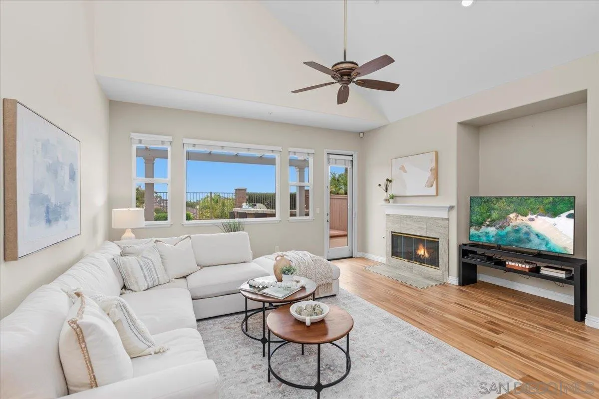 https://cdn.realtyfeed.com/cdn/127/250030093/b4f854385017dbc947cbdd73db6bb27e.webp