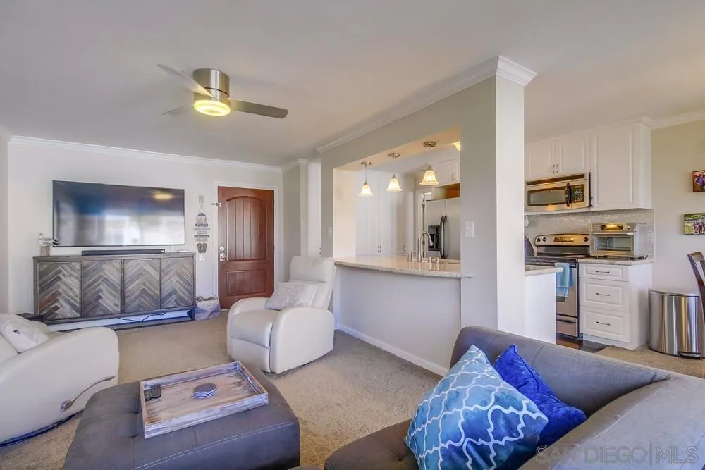 Photo #5: 250030115 Listing 