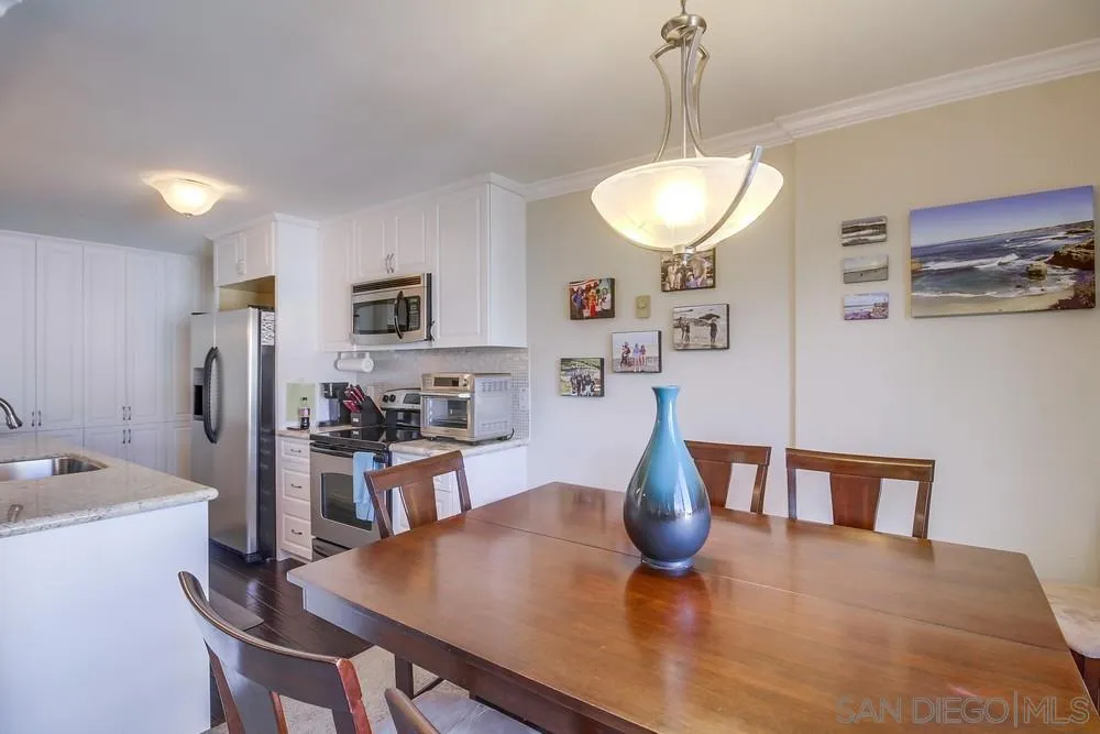 Photo #9: 250030115 Listing: Photo #9