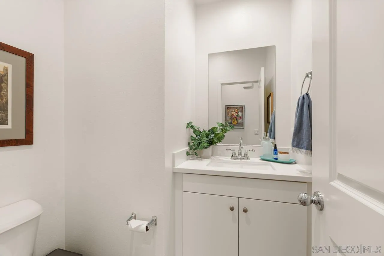 Photo #8: 250030135 Listing: Photo #8