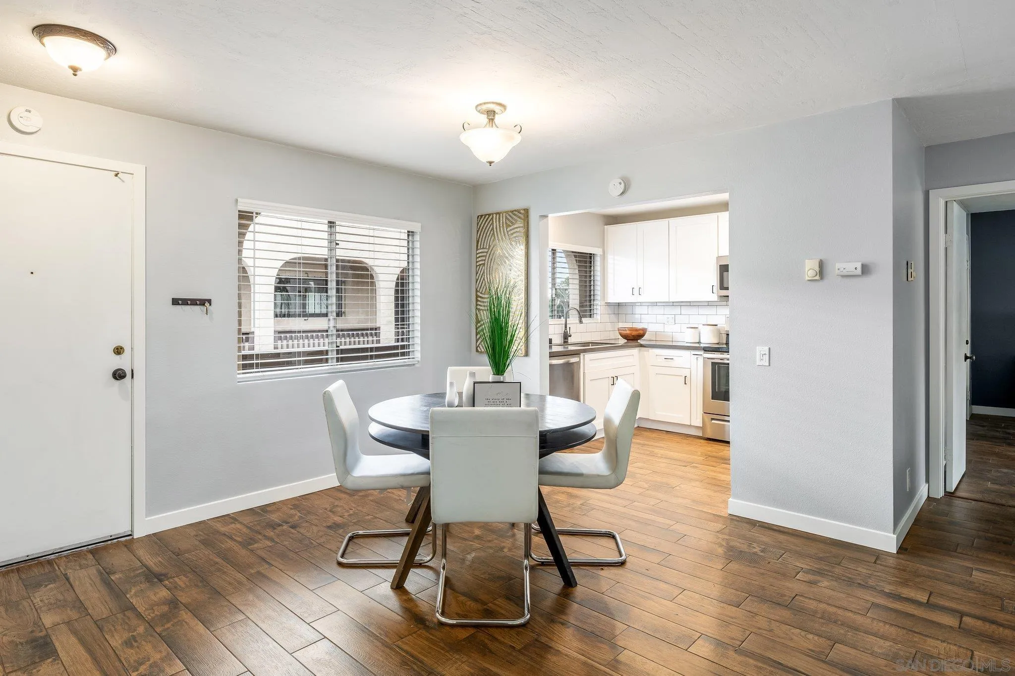 Photo #4: 250030142 Listing 