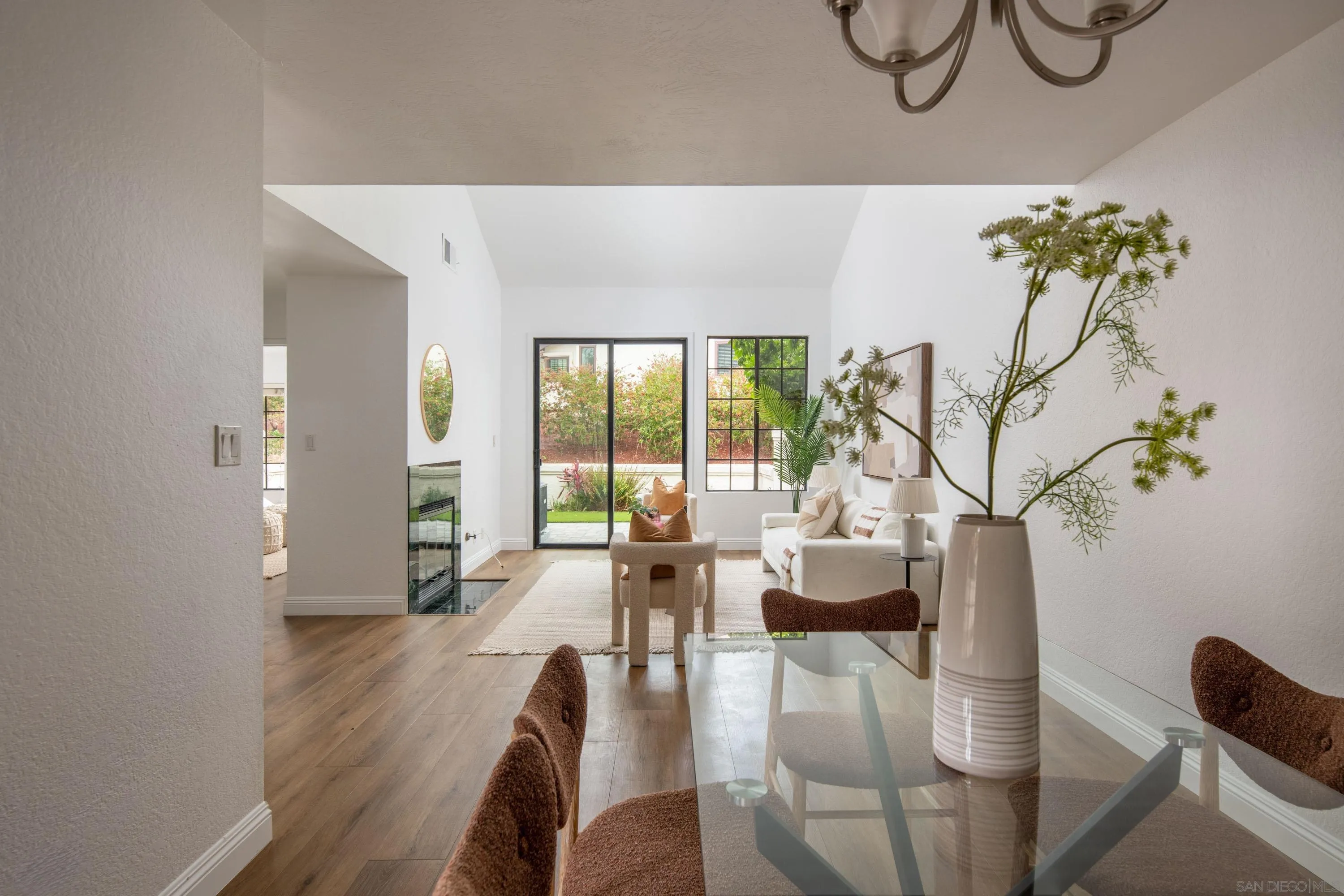 Photo #5: 250030146 Listing 