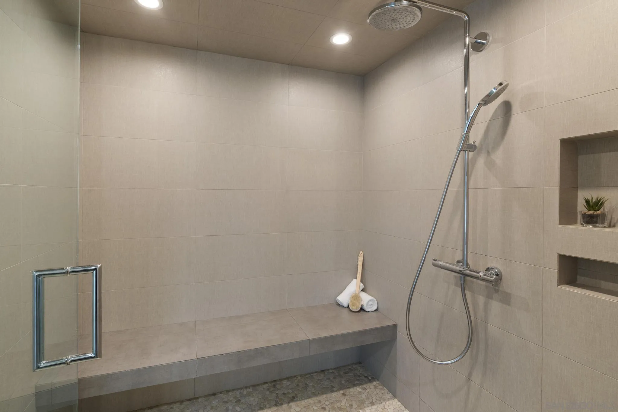 https://cdn.realtyfeed.com/cdn/127/250030147/3ae156ec2ced083b529be7855d16bae5.webp