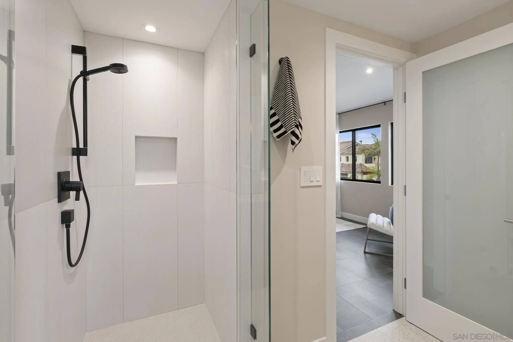 https://cdn.realtyfeed.com/cdn/127/250030147/3b4c061df50d6d060b9f0ffff537bbc8.webp