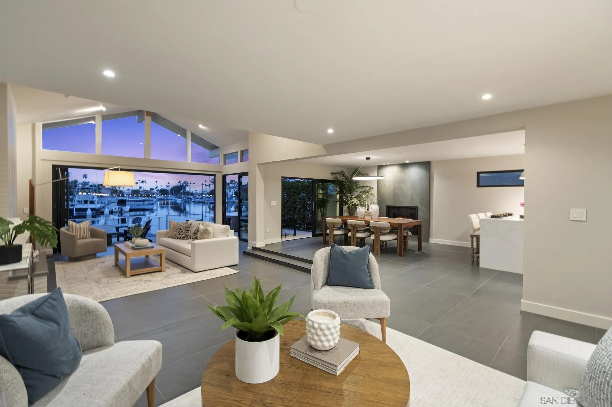 https://cdn.realtyfeed.com/cdn/127/250030147/5ea353f4fb00a087ce20c8a308560b14.webp