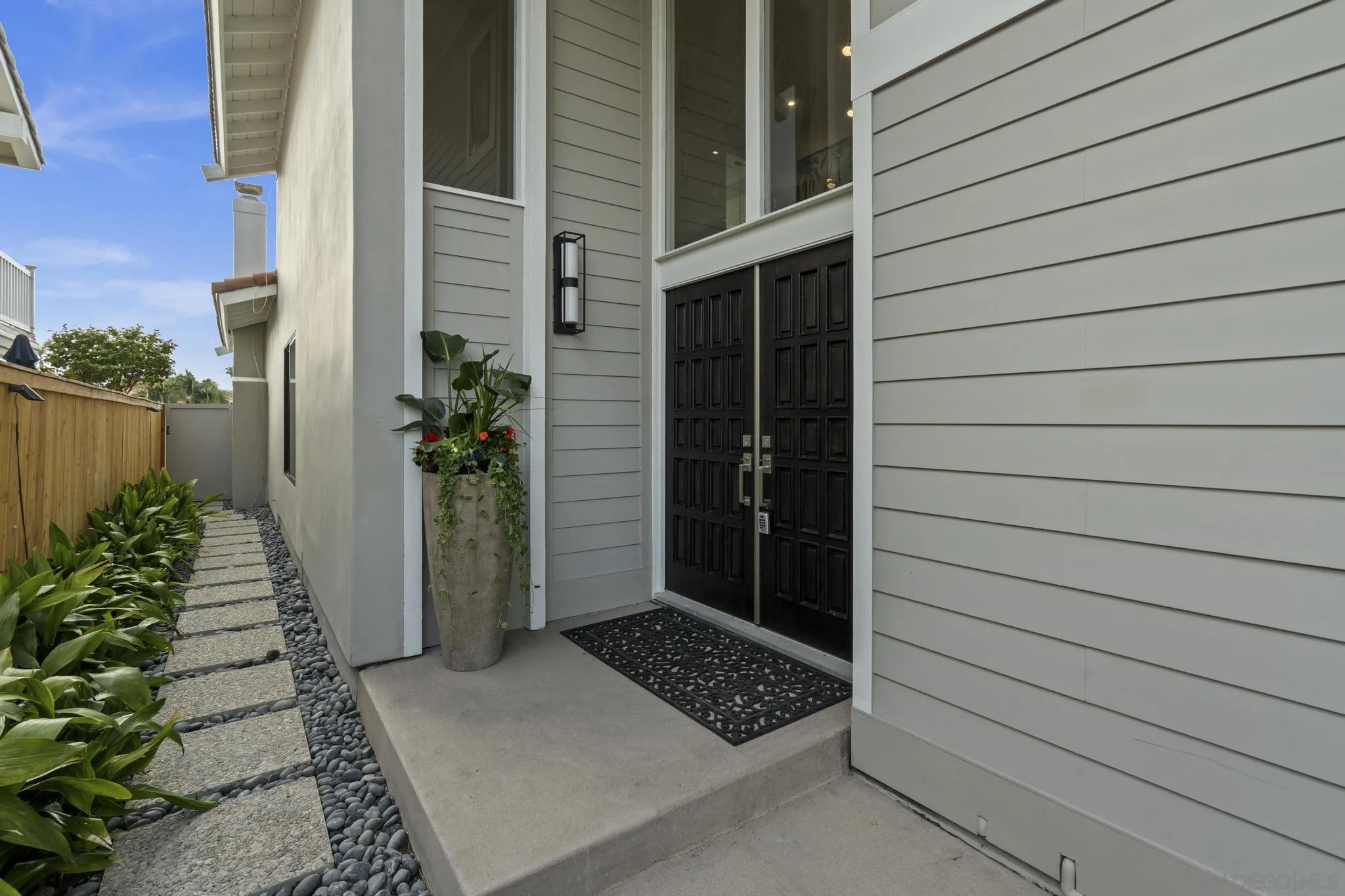 https://cdn.realtyfeed.com/cdn/127/250030147/c515fcfc878a034ff04bb53c35680910.webp