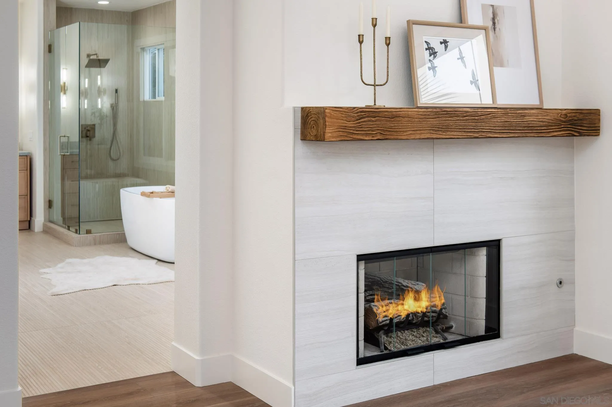 https://cdn.realtyfeed.com/cdn/127/250030165/da1d296965e5ef315e85373156a3c717.webp