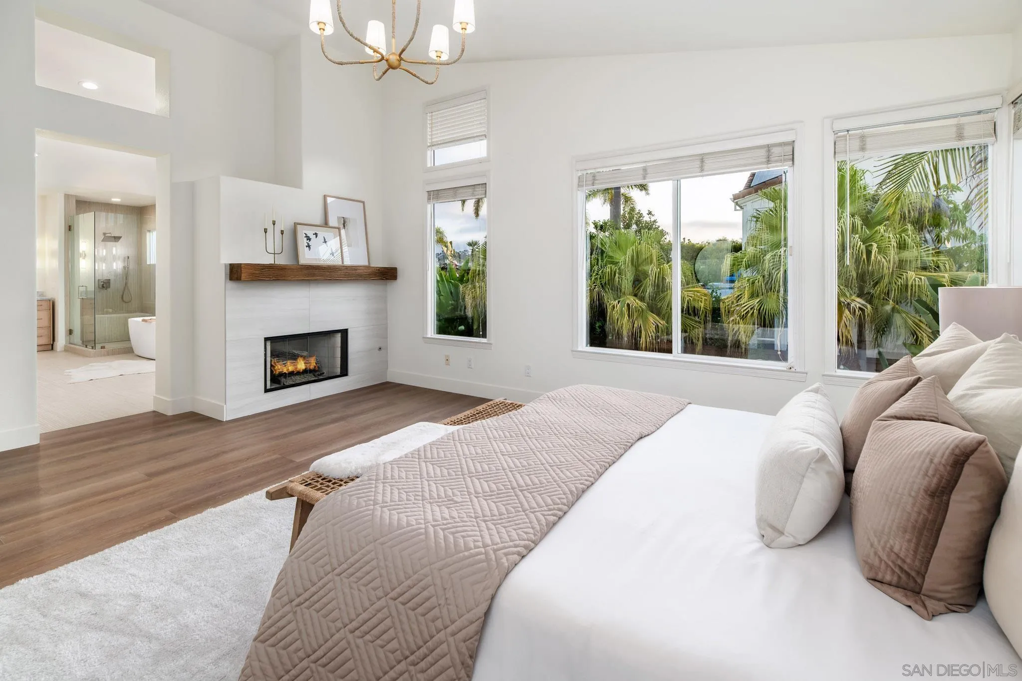https://cdn.realtyfeed.com/cdn/127/250030165/e2ce7f70cb93bff94de4ca3591a88871.webp