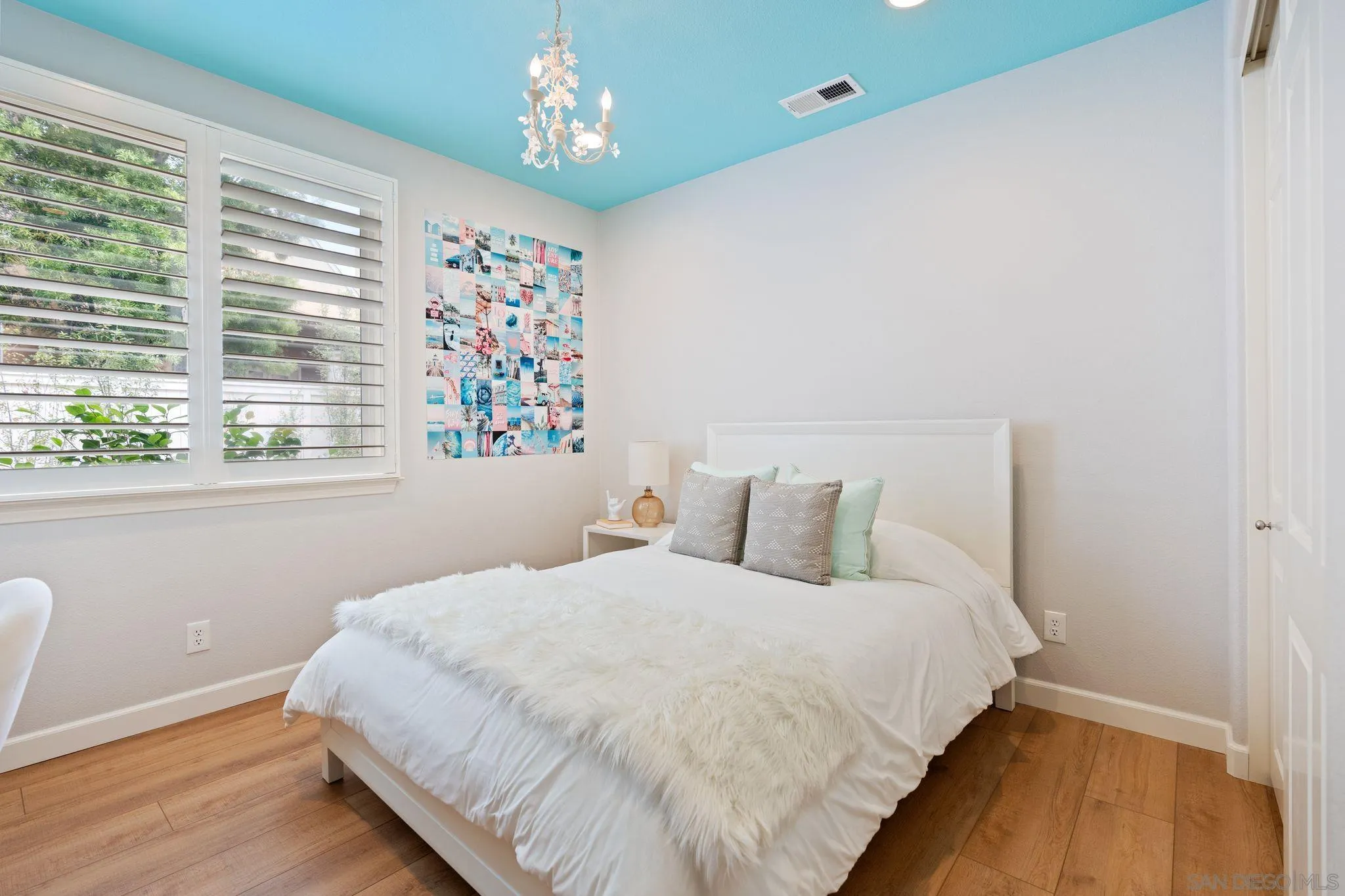 https://cdn.realtyfeed.com/cdn/127/250030194/4e1354f15bc56e60b38c8fb78cd9e342.webp