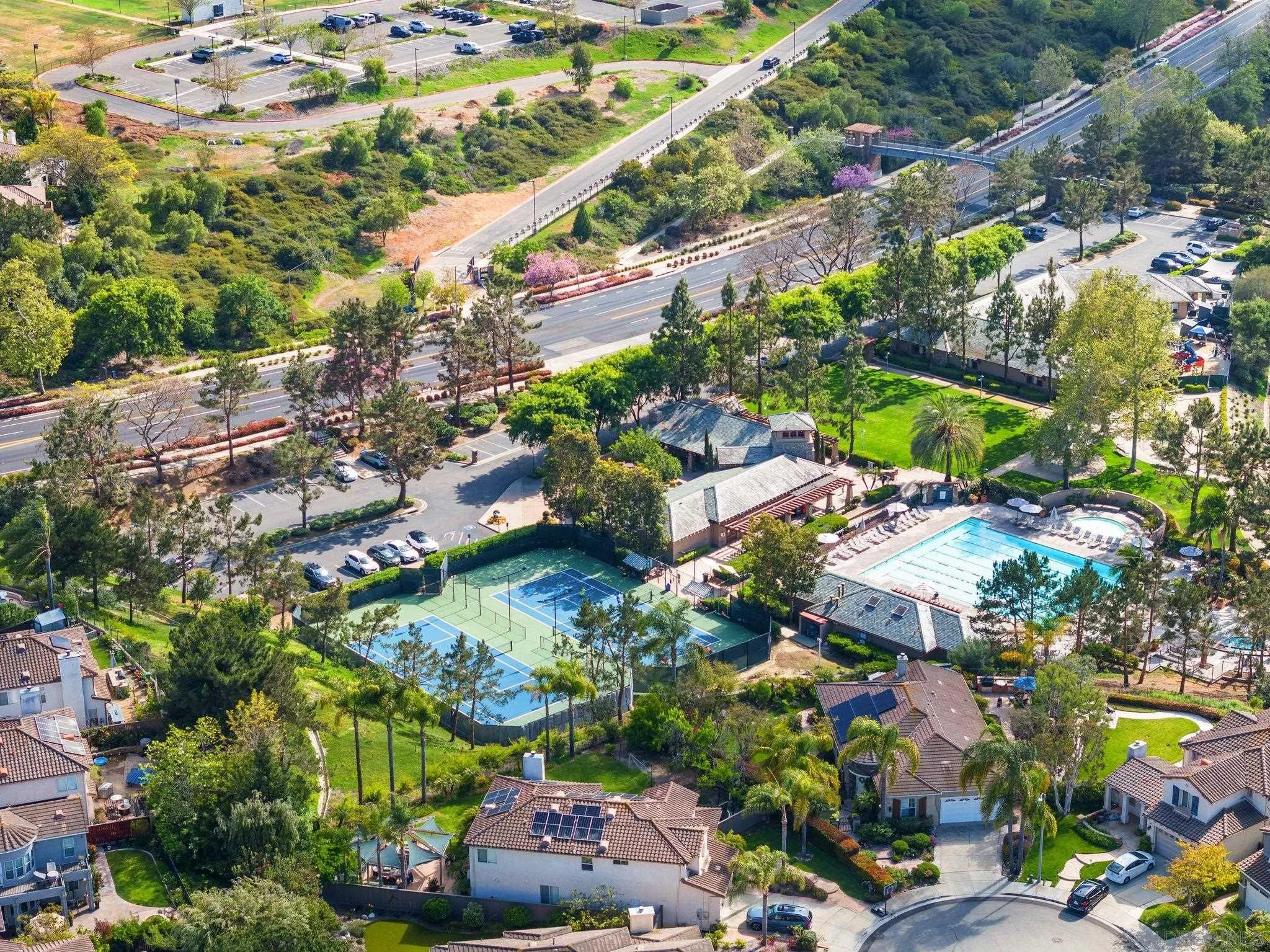 https://cdn.realtyfeed.com/cdn/127/250030194/b6da7a7d65eaed6b88e1624e62363588.webp