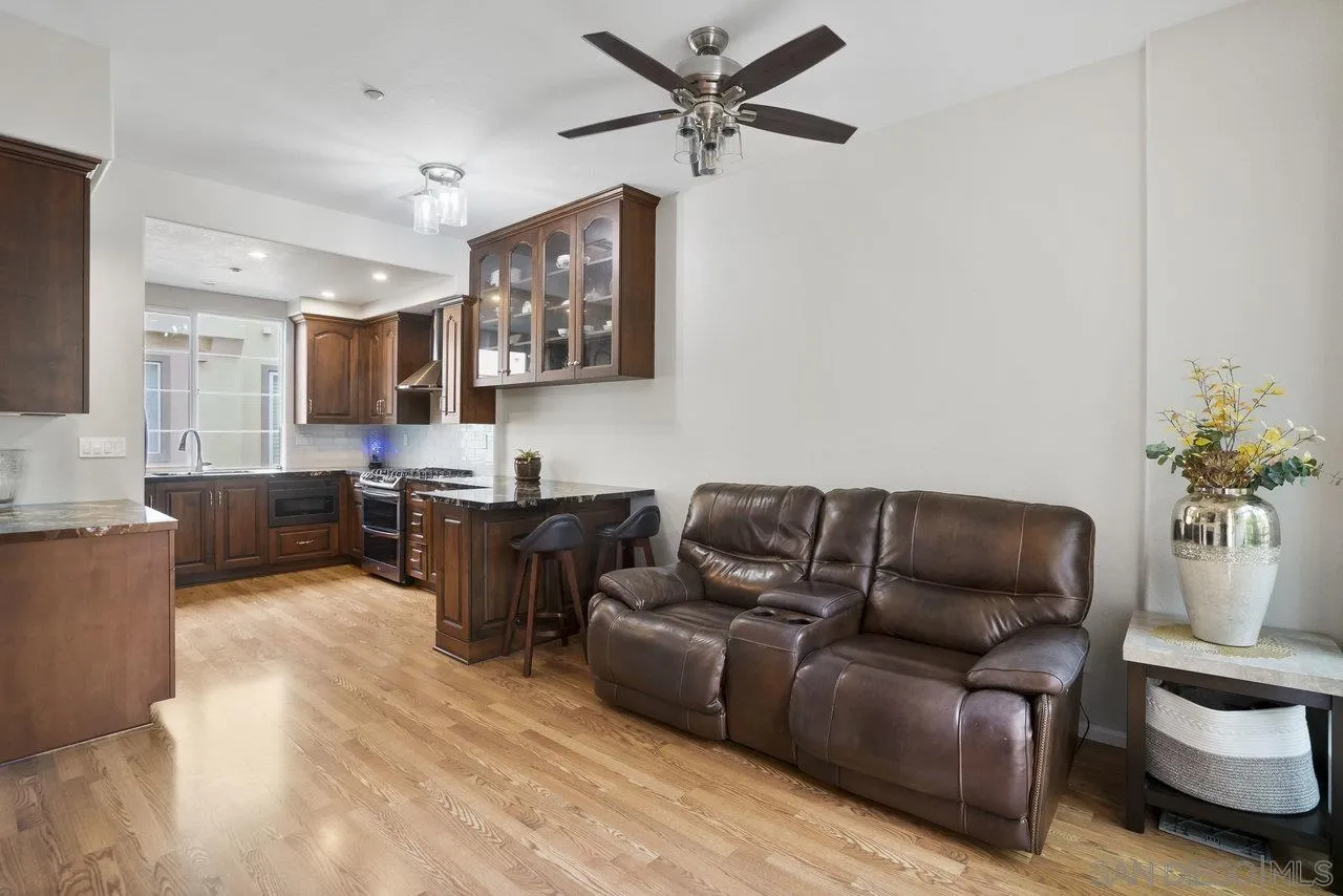 Photo #6: 250030200 Listing 
