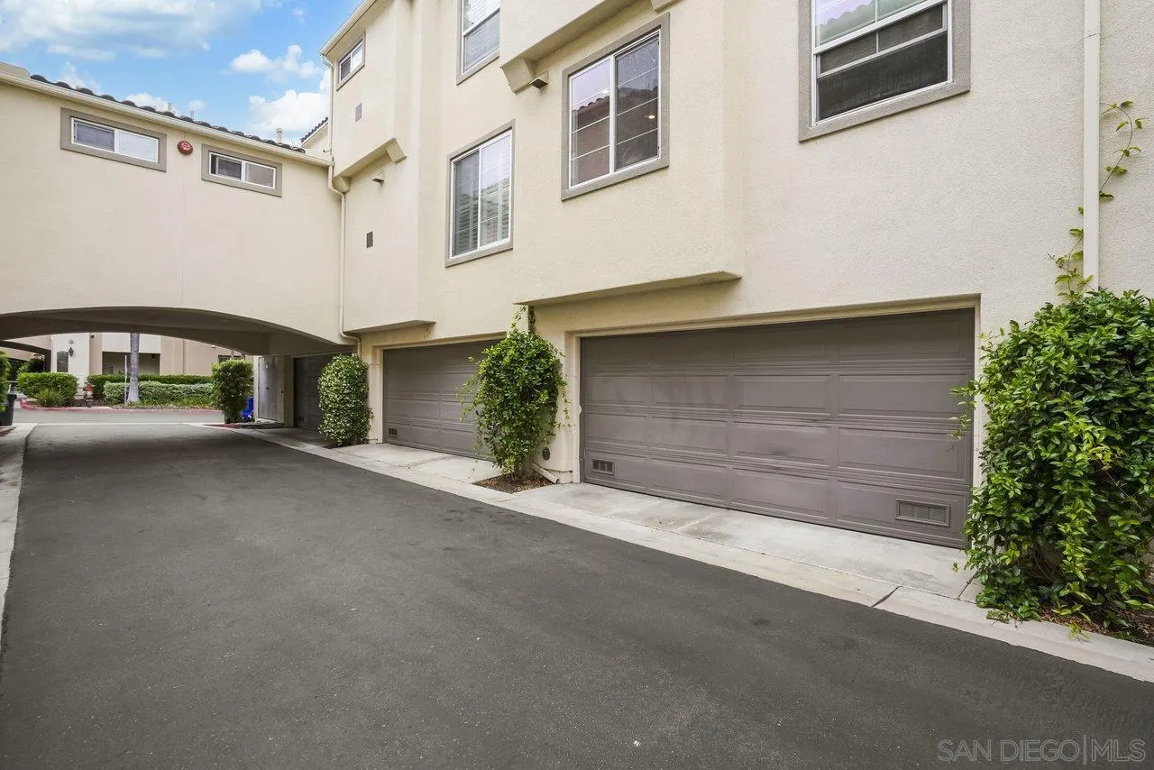 Photo #25: 250030200 Listing: Photo #25