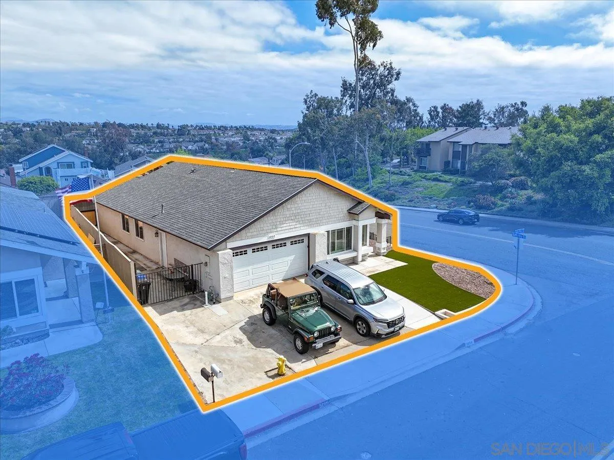 https://cdn.realtyfeed.com/cdn/127/250030220/7dc34478c53a6cf15d7dd737af9cd5d2.webp