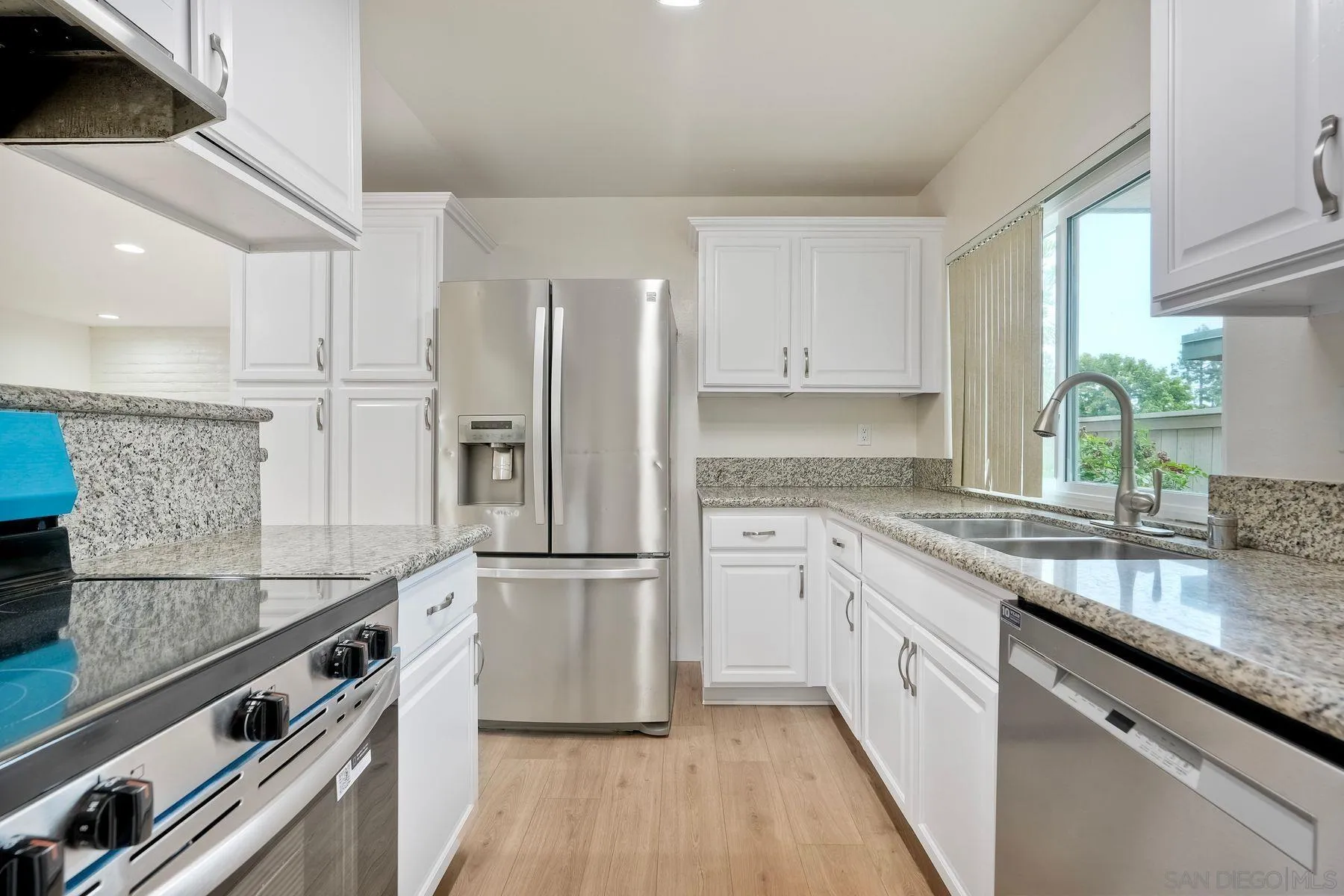 Photo #9: 250030222 Listing: Photo #9