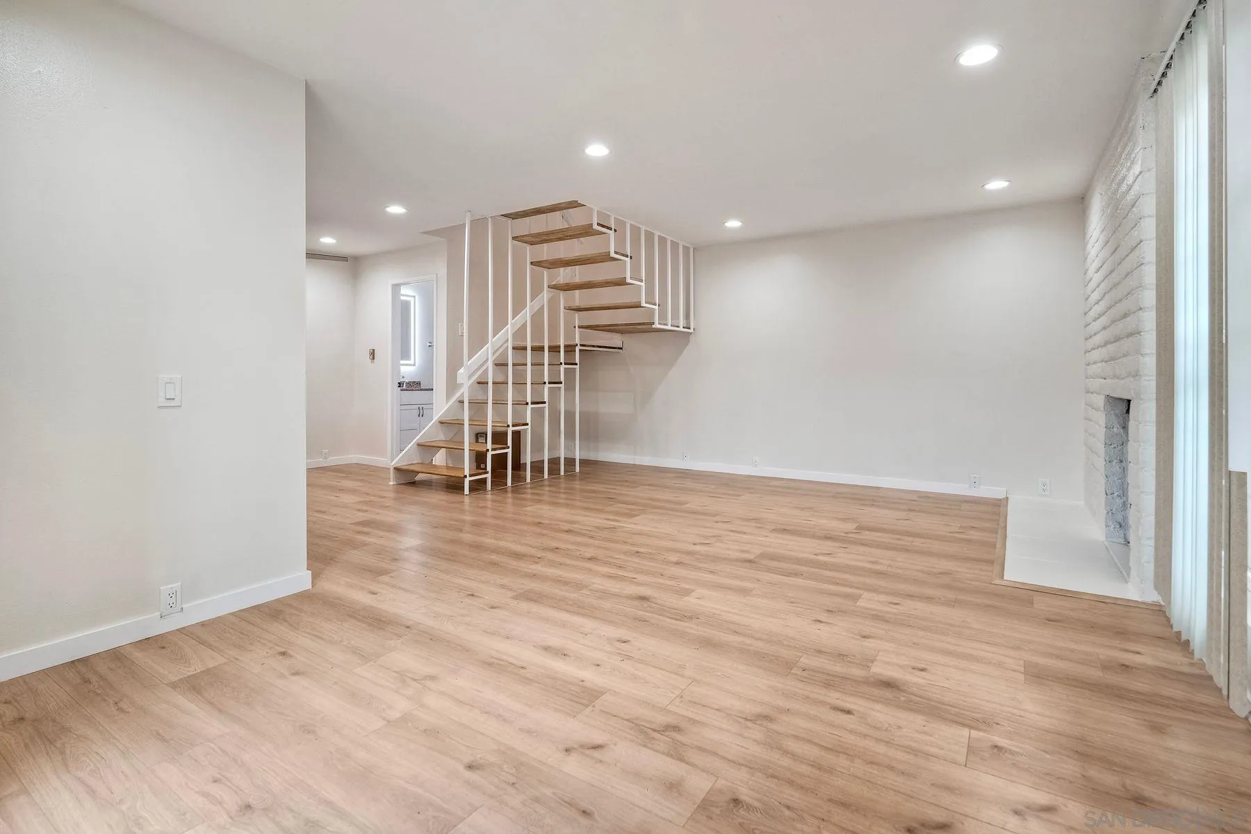 MLS: 250030222 Condo For Sale