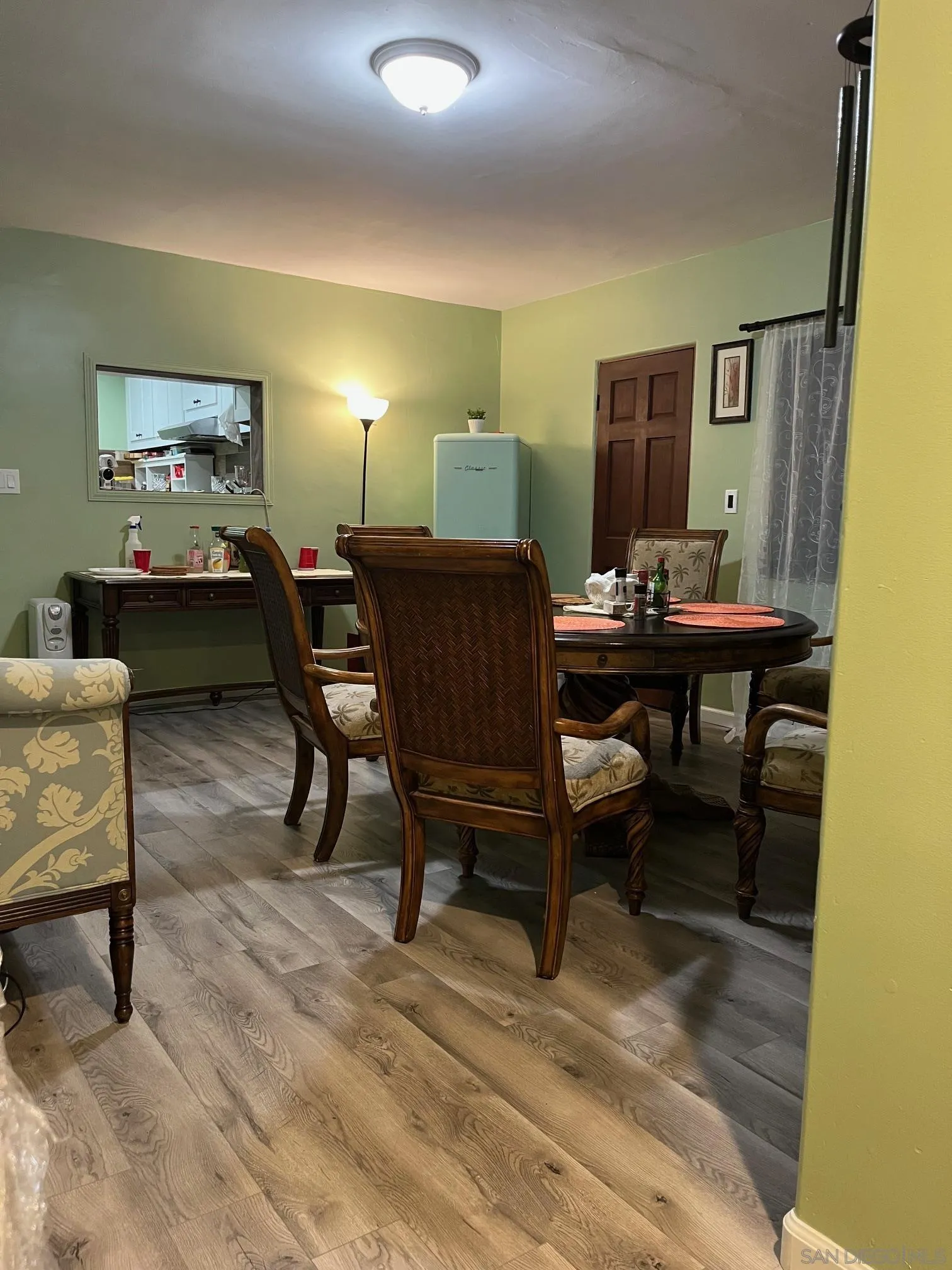 https://cdn.realtyfeed.com/cdn/127/250030243/7014b01219a2264a3313cd8431b031eb.webp