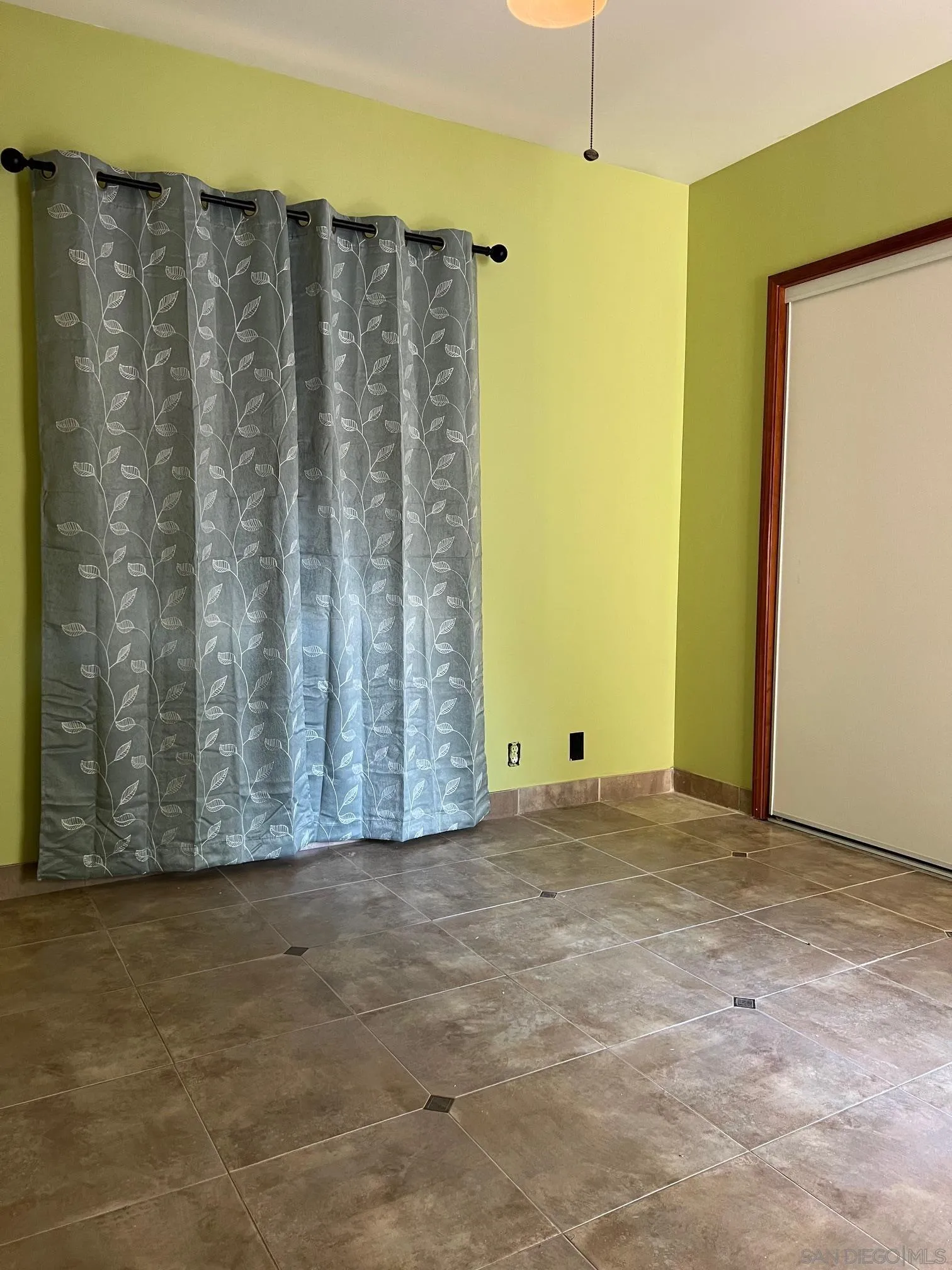 https://cdn.realtyfeed.com/cdn/127/250030243/ab00d54d1f41c6ec3f9ac6e97d38d870.webp