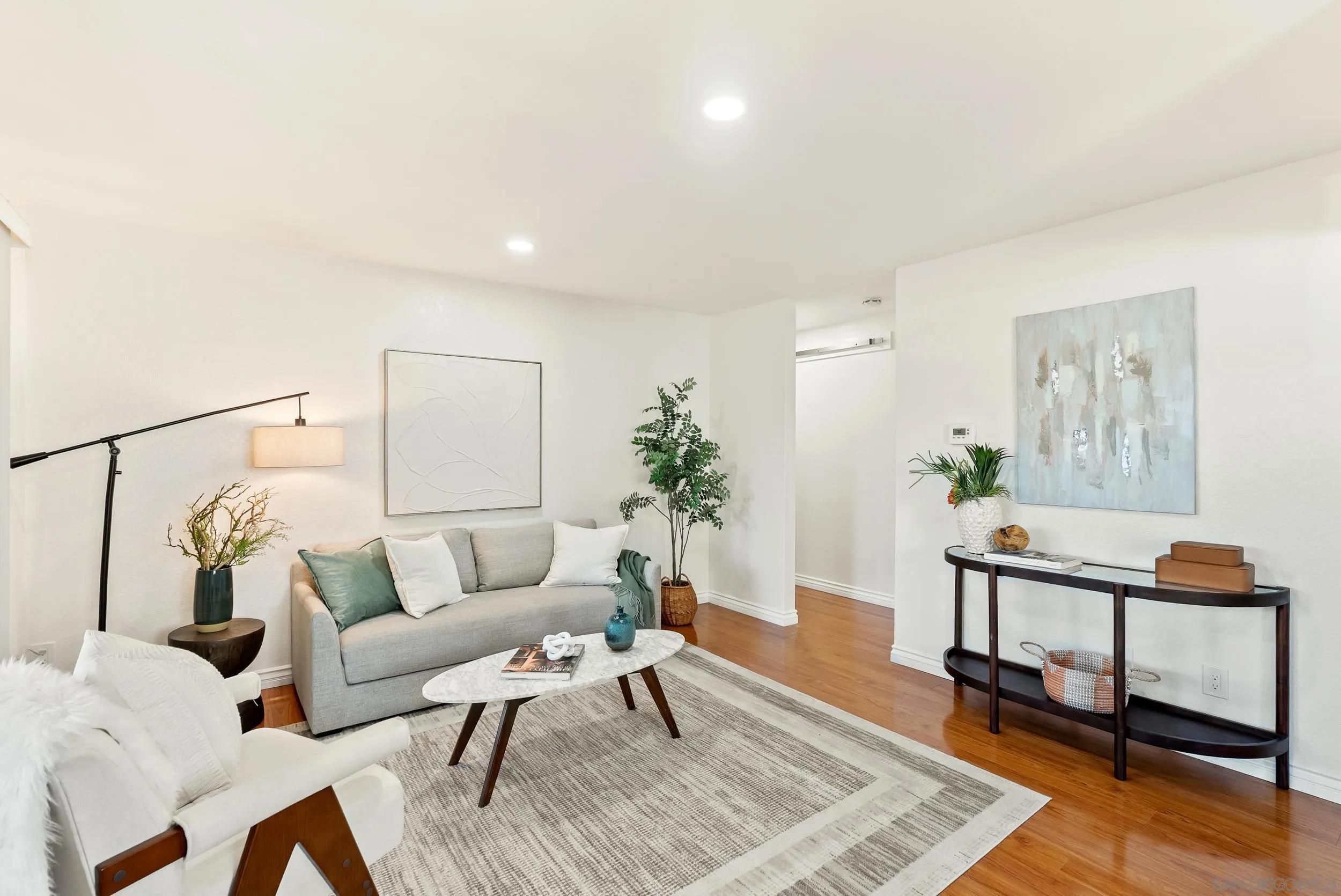 Photo #4: 250030278 Listing 
