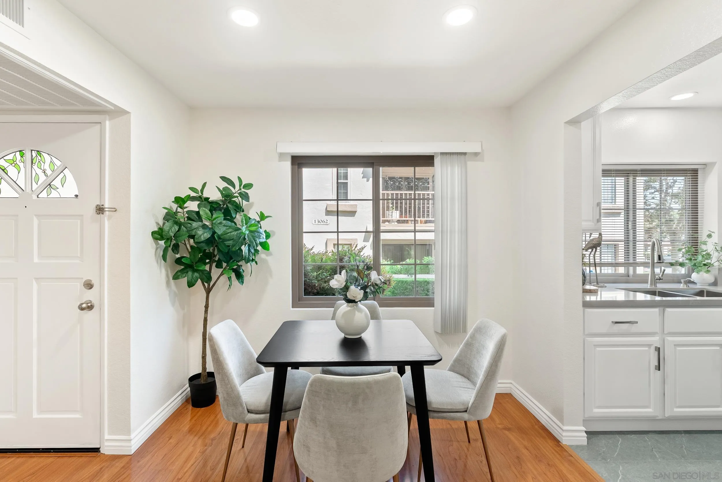 Photo #6: 250030278 Listing 