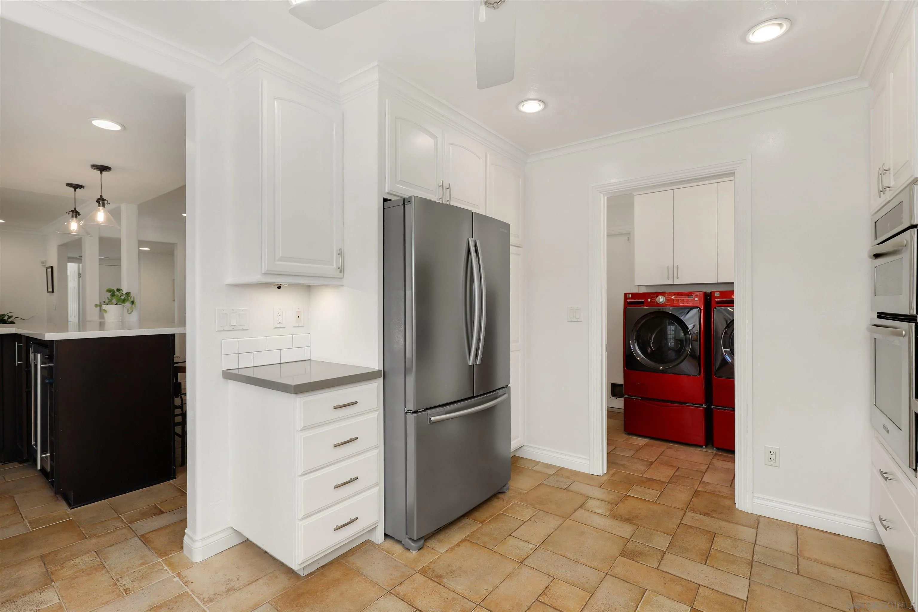https://cdn.realtyfeed.com/cdn/127/250030287/52bd4bb549619d667ca9407e2a40a956.webp