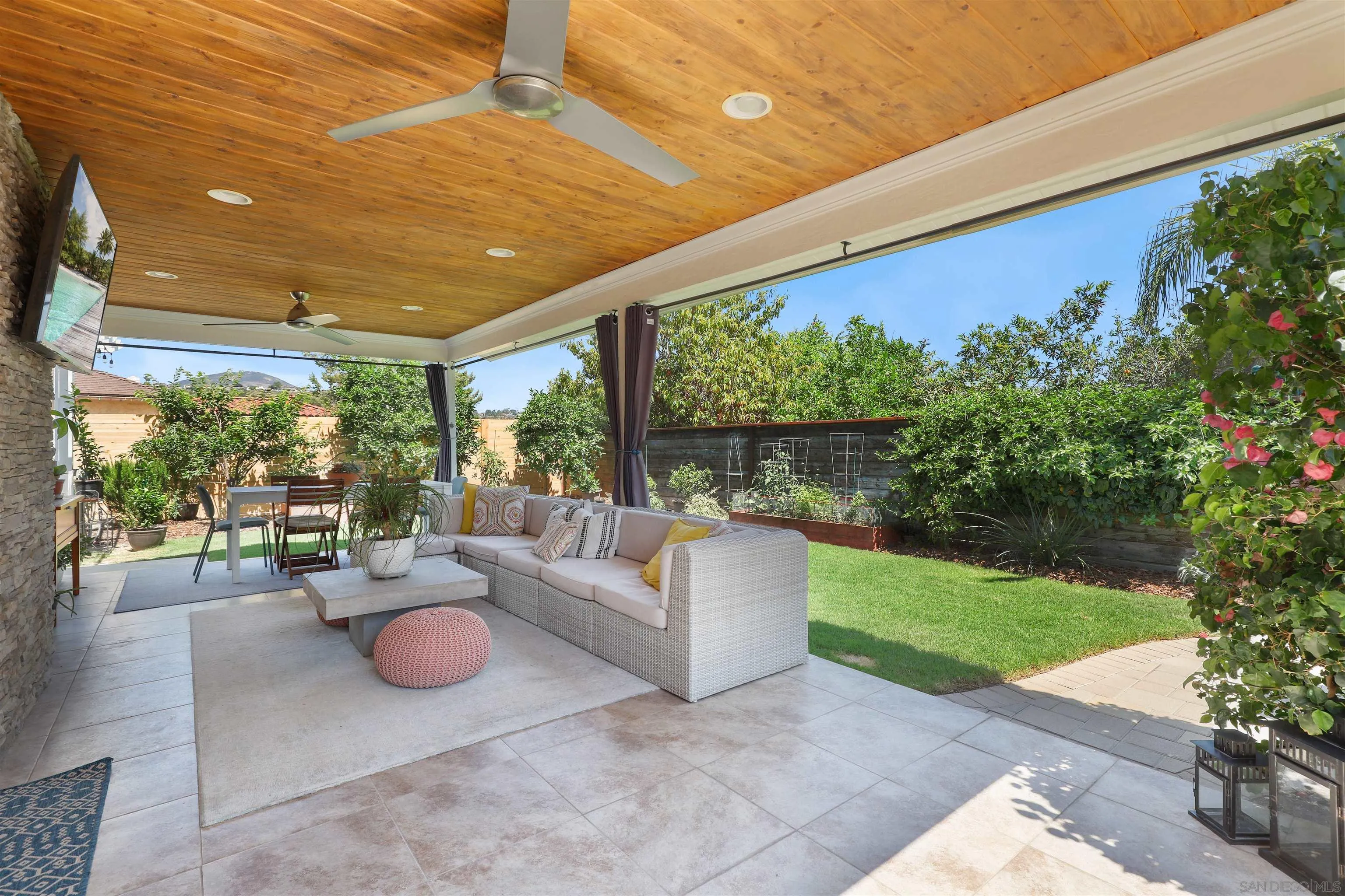 https://cdn.realtyfeed.com/cdn/127/250030287/6f906c516bb2f6853e3a183de5f328a6.webp
