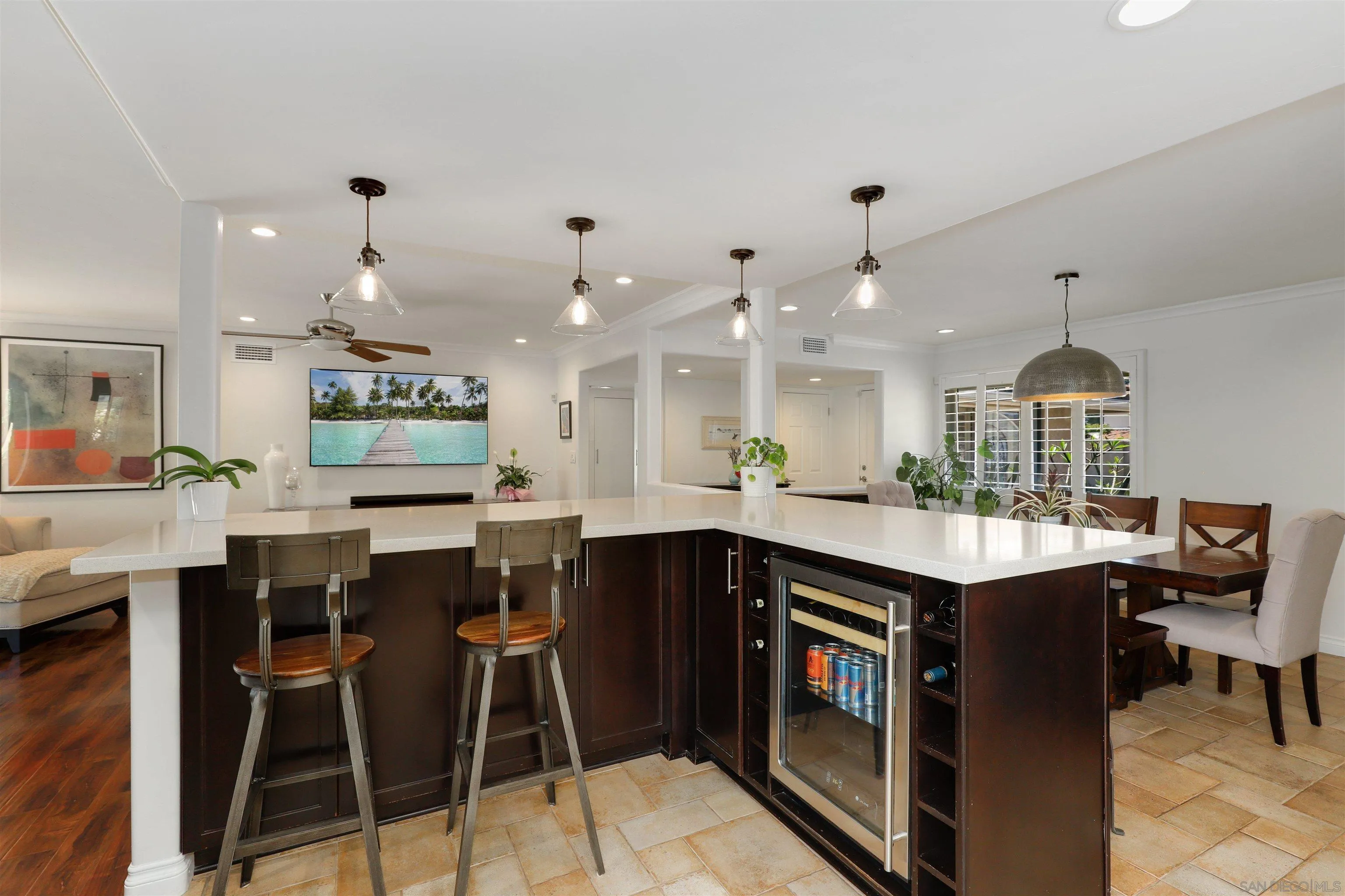 https://cdn.realtyfeed.com/cdn/127/250030287/e6317fd95f47e93a35ec3e4019e24270.webp
