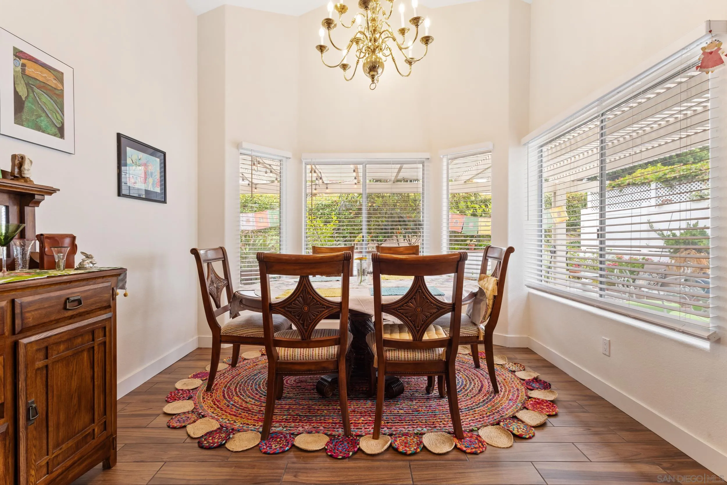 Photo #8: 250030300 Listing: Photo #8