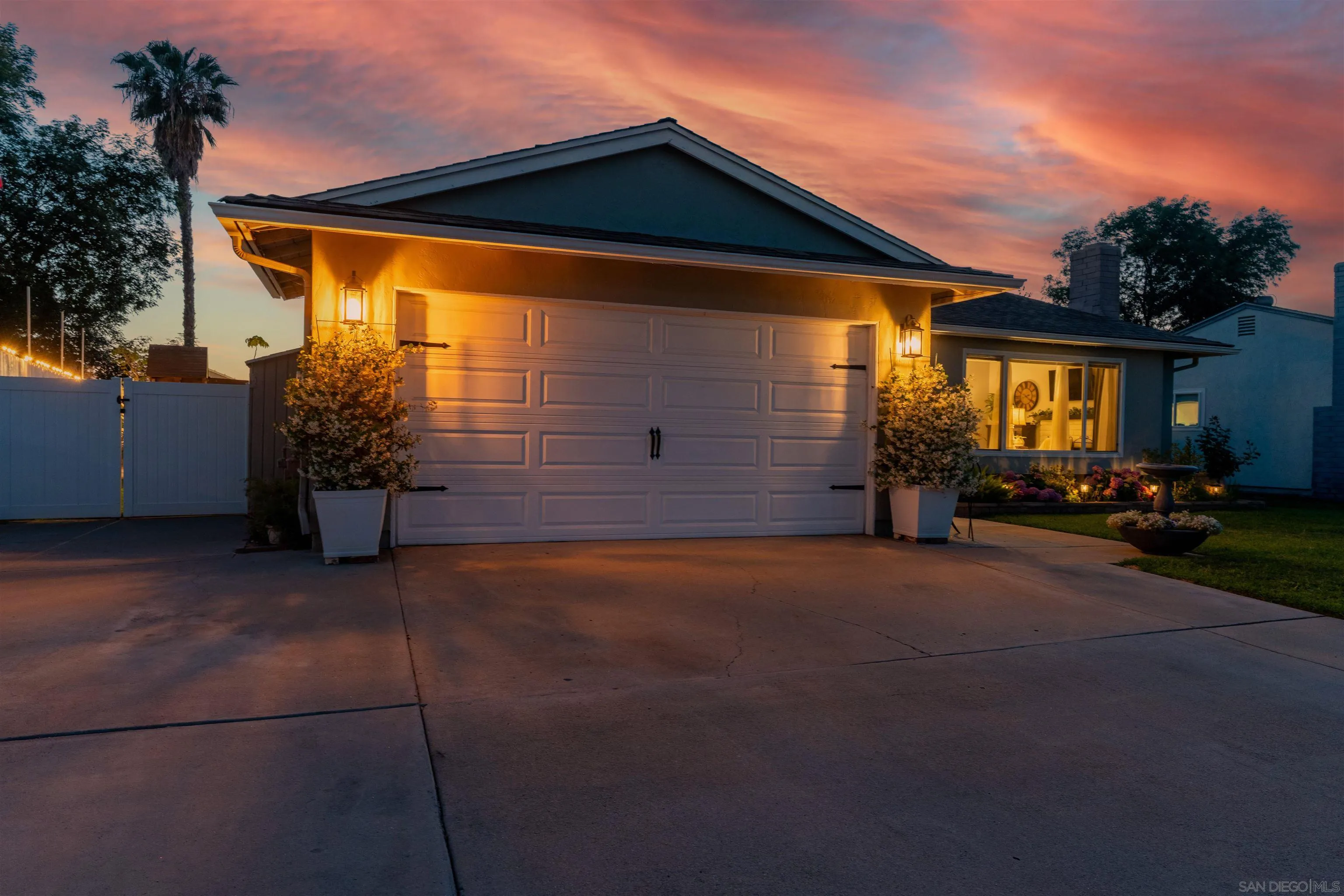https://cdn.realtyfeed.com/cdn/127/250030323/52bda4237fb2ecc4437aadb8fdb6bc7c.webp