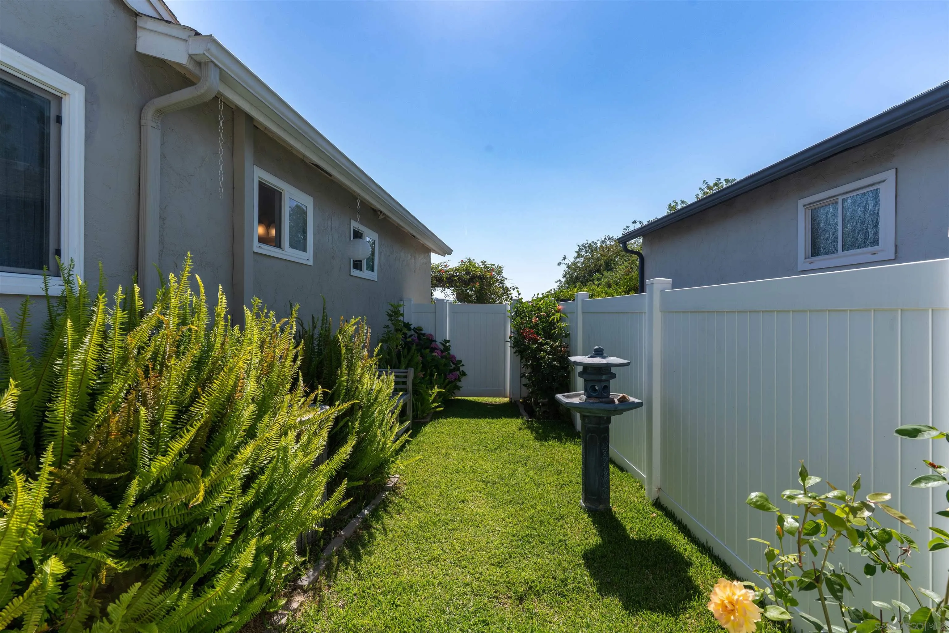 https://cdn.realtyfeed.com/cdn/127/250030323/e24e488c2b5d9113b47ef8eea1161dfc.webp