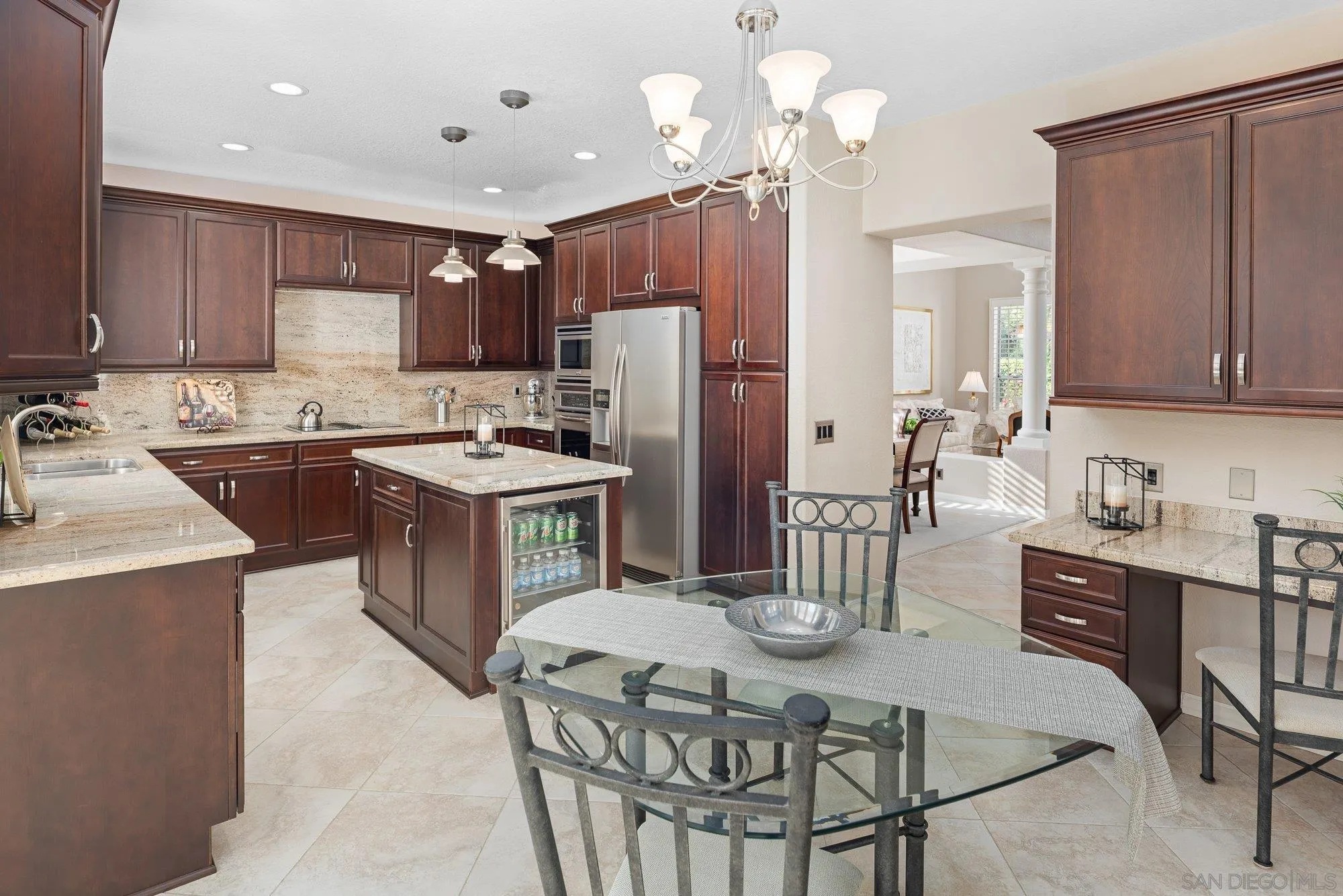 https://cdn.realtyfeed.com/cdn/127/250030326/14f2c81f7f46c895cd497914c9dcf1af.webp