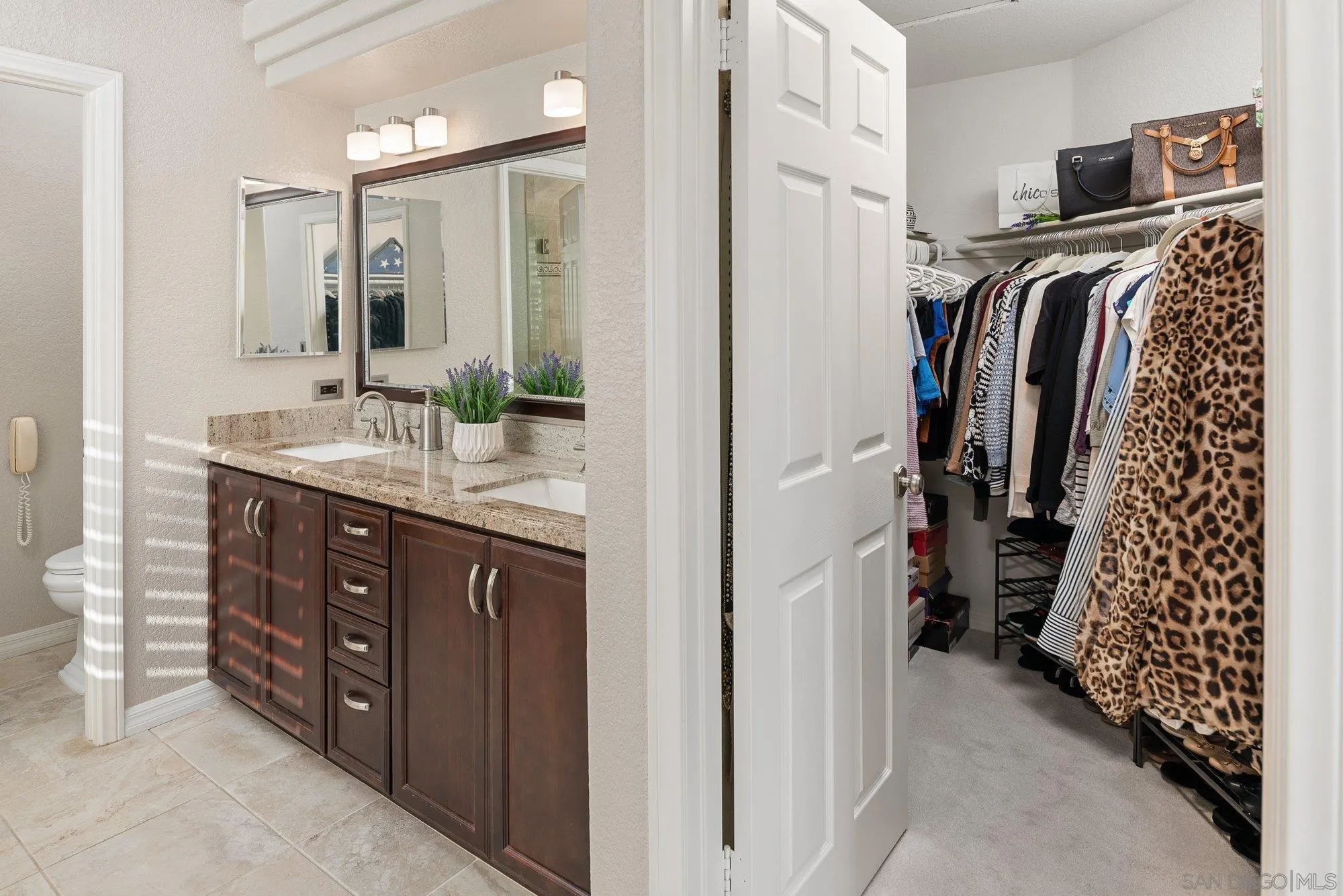 https://cdn.realtyfeed.com/cdn/127/250030326/35454da9525f376668b36367749051ee.webp