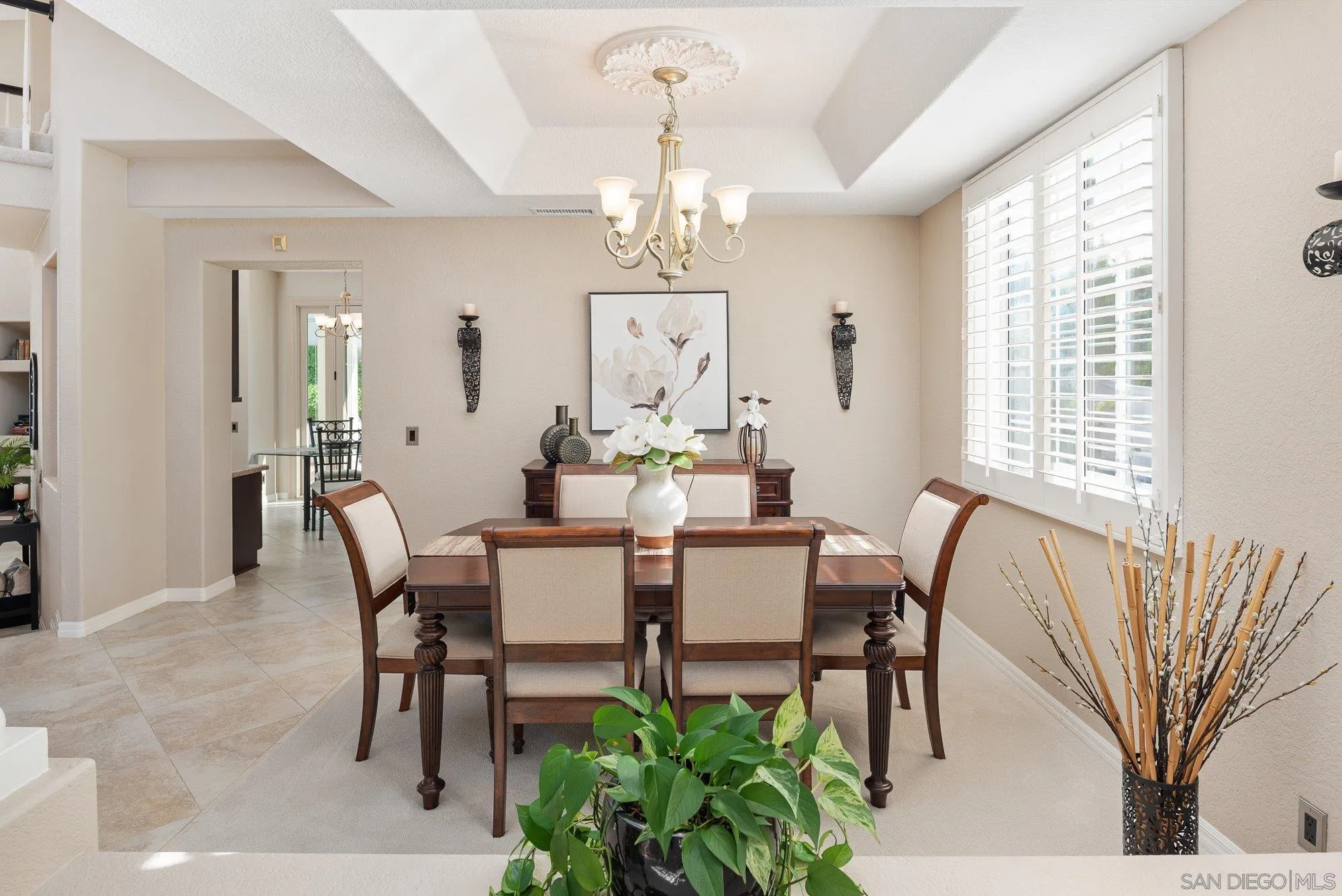 https://cdn.realtyfeed.com/cdn/127/250030326/3b8c5e845654b38f51fdb37349a11245.webp