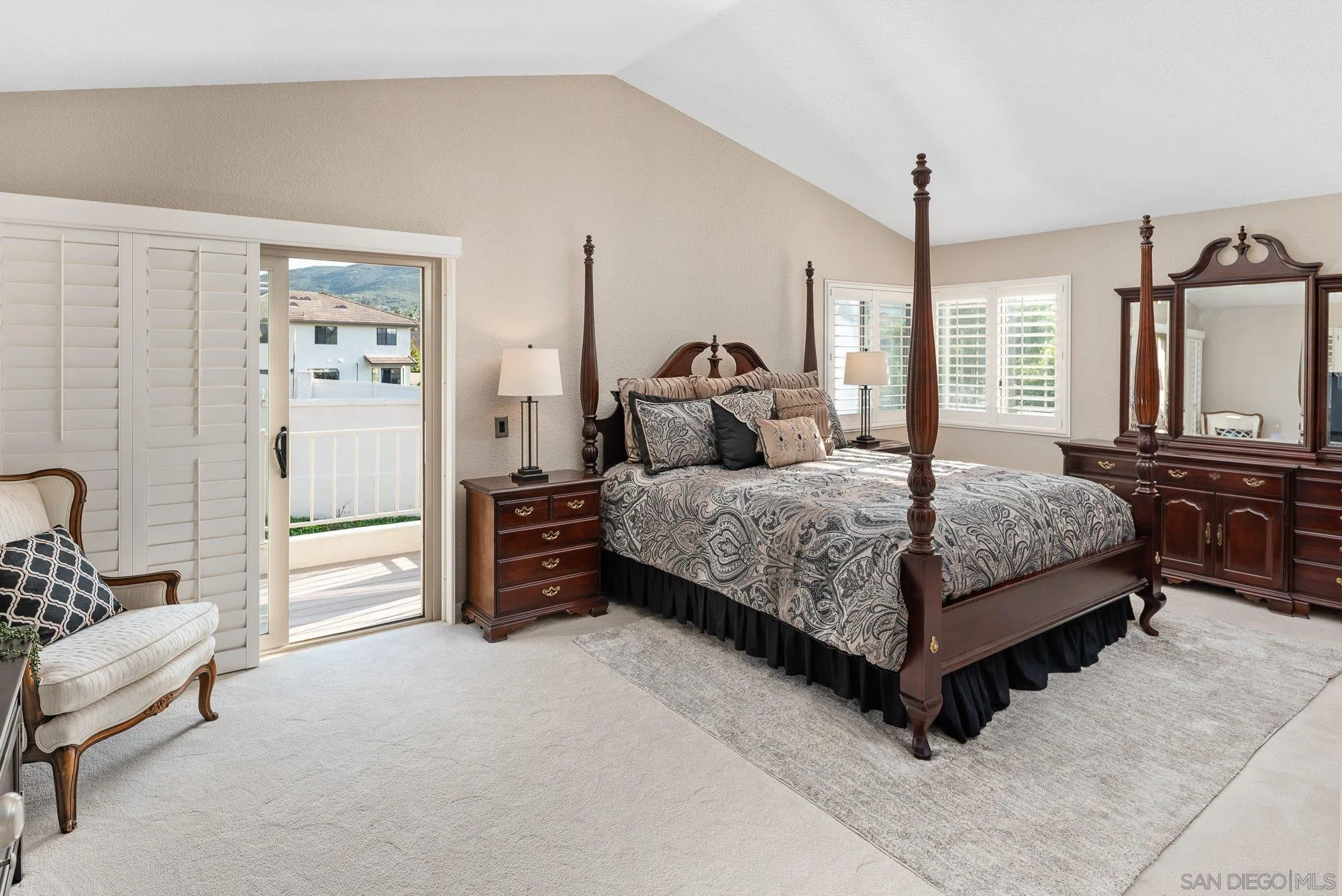 https://cdn.realtyfeed.com/cdn/127/250030326/6d0dc1f8b2770f309eacfbeef7c94b13.webp