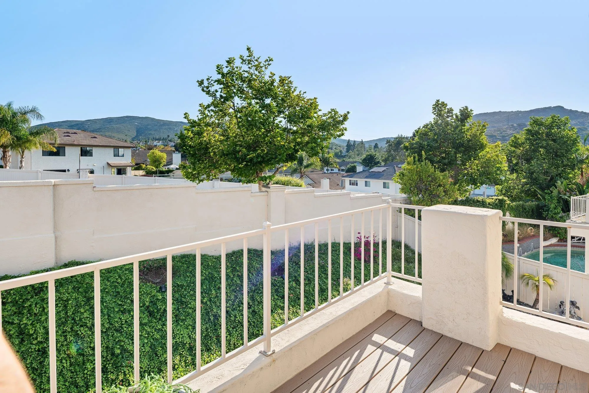 https://cdn.realtyfeed.com/cdn/127/250030326/c0cd5e2ed17d3691bd641c6bf3085ae0.webp